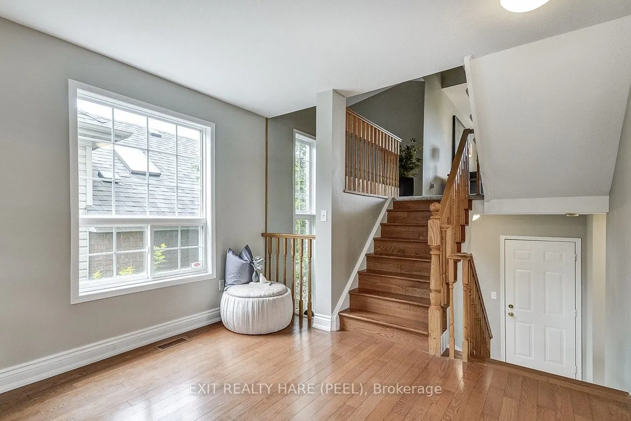 24 O'Connor Lane
