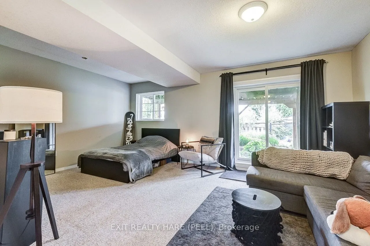 24 O'Connor Lane