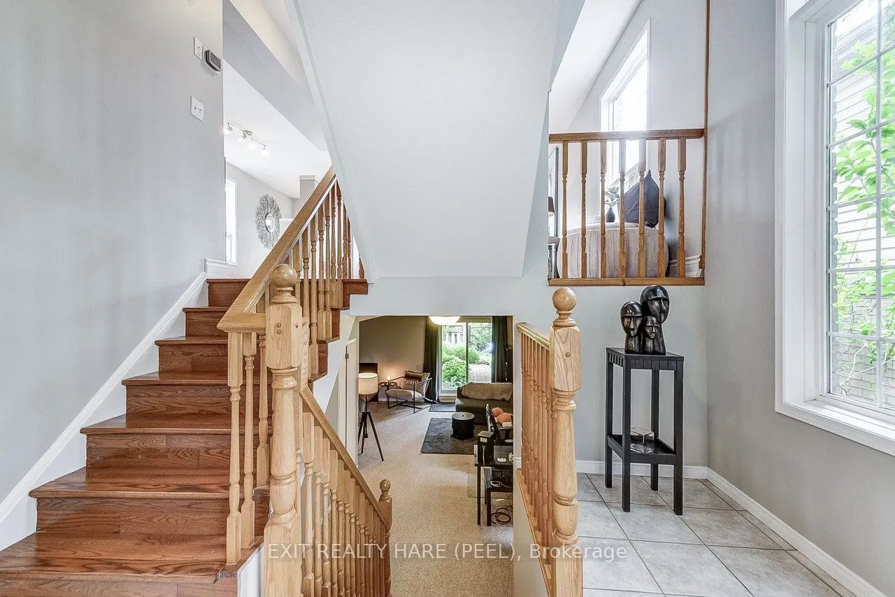 24 O'Connor Lane