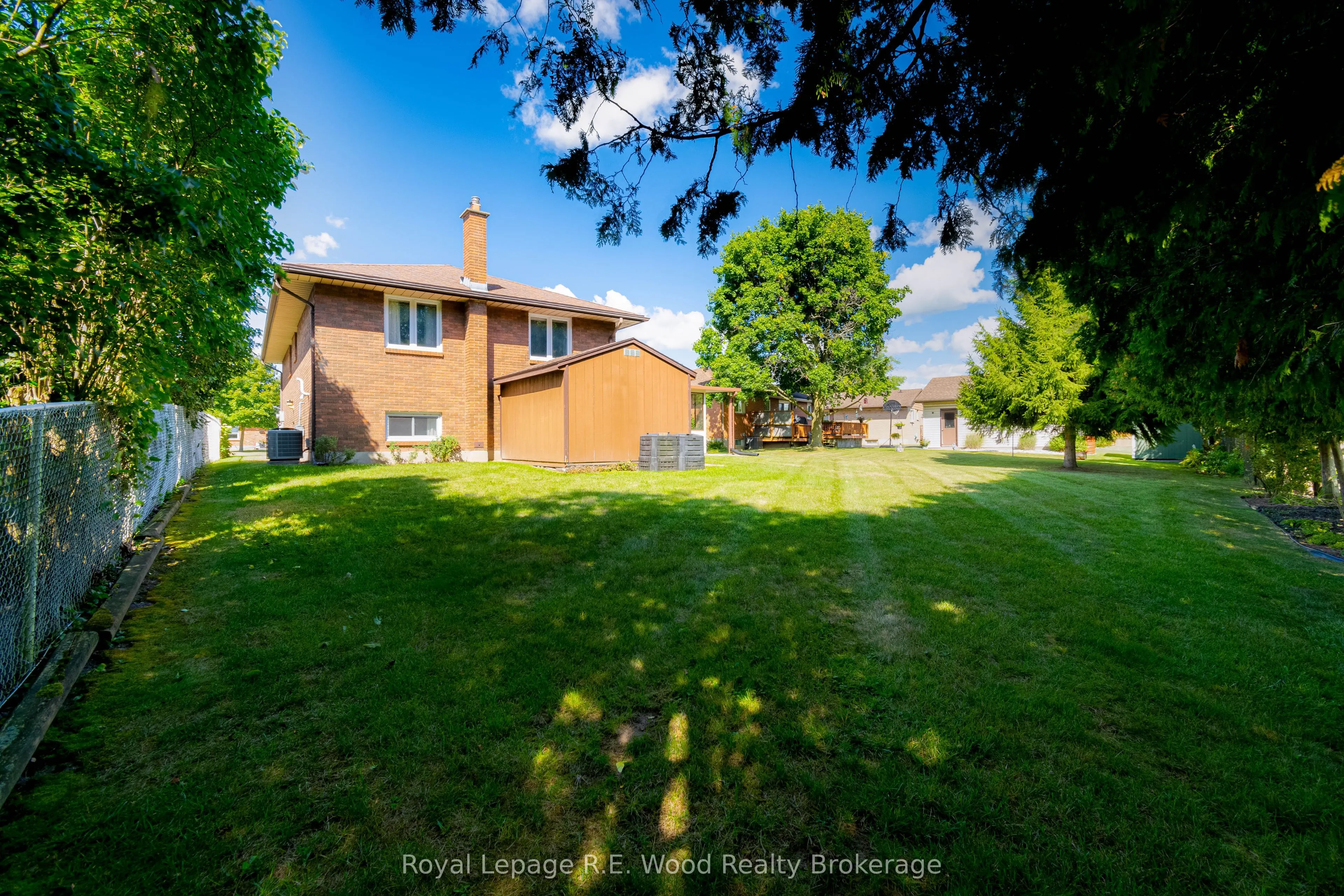 38 Denrich Avenue
