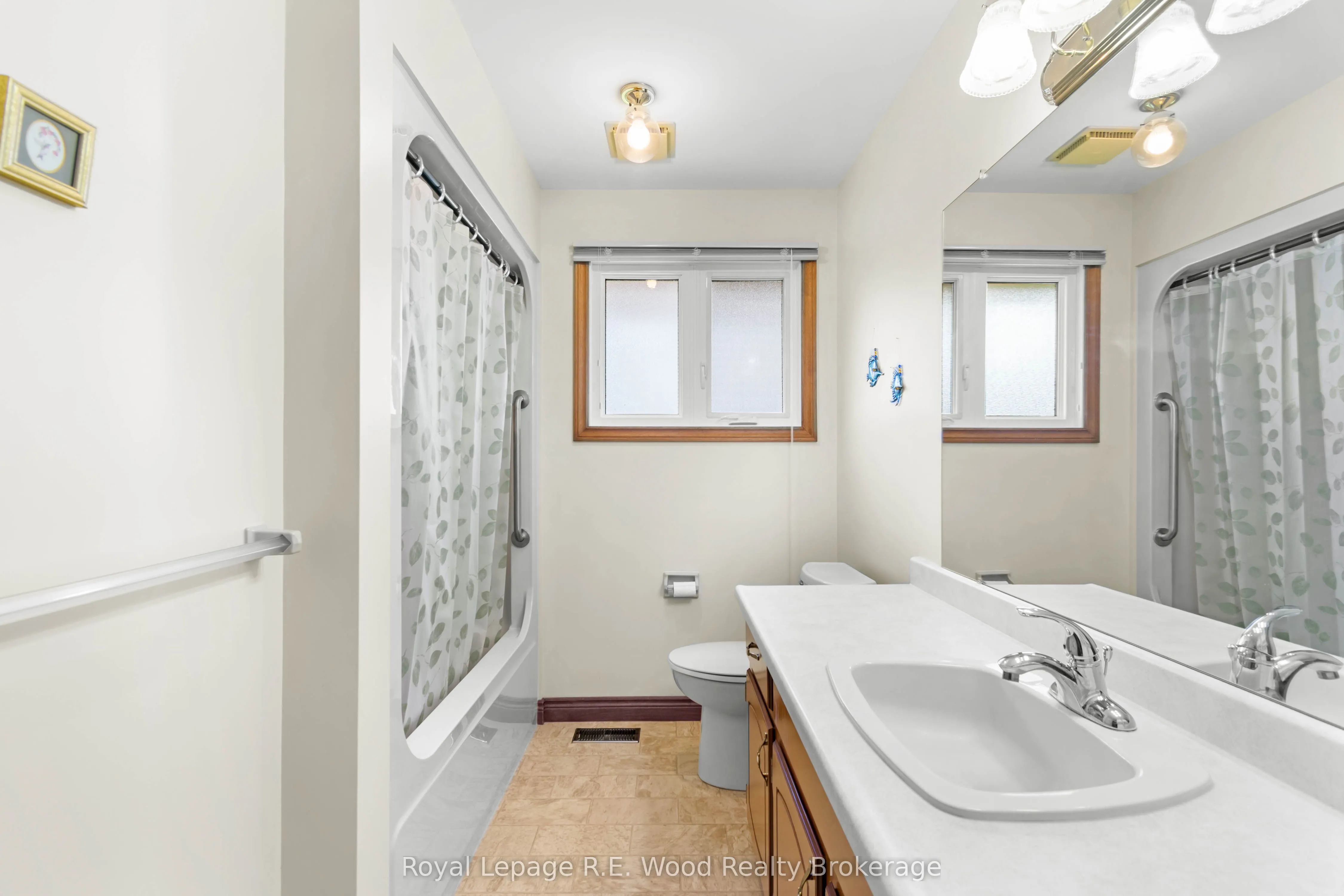 38 Denrich Avenue