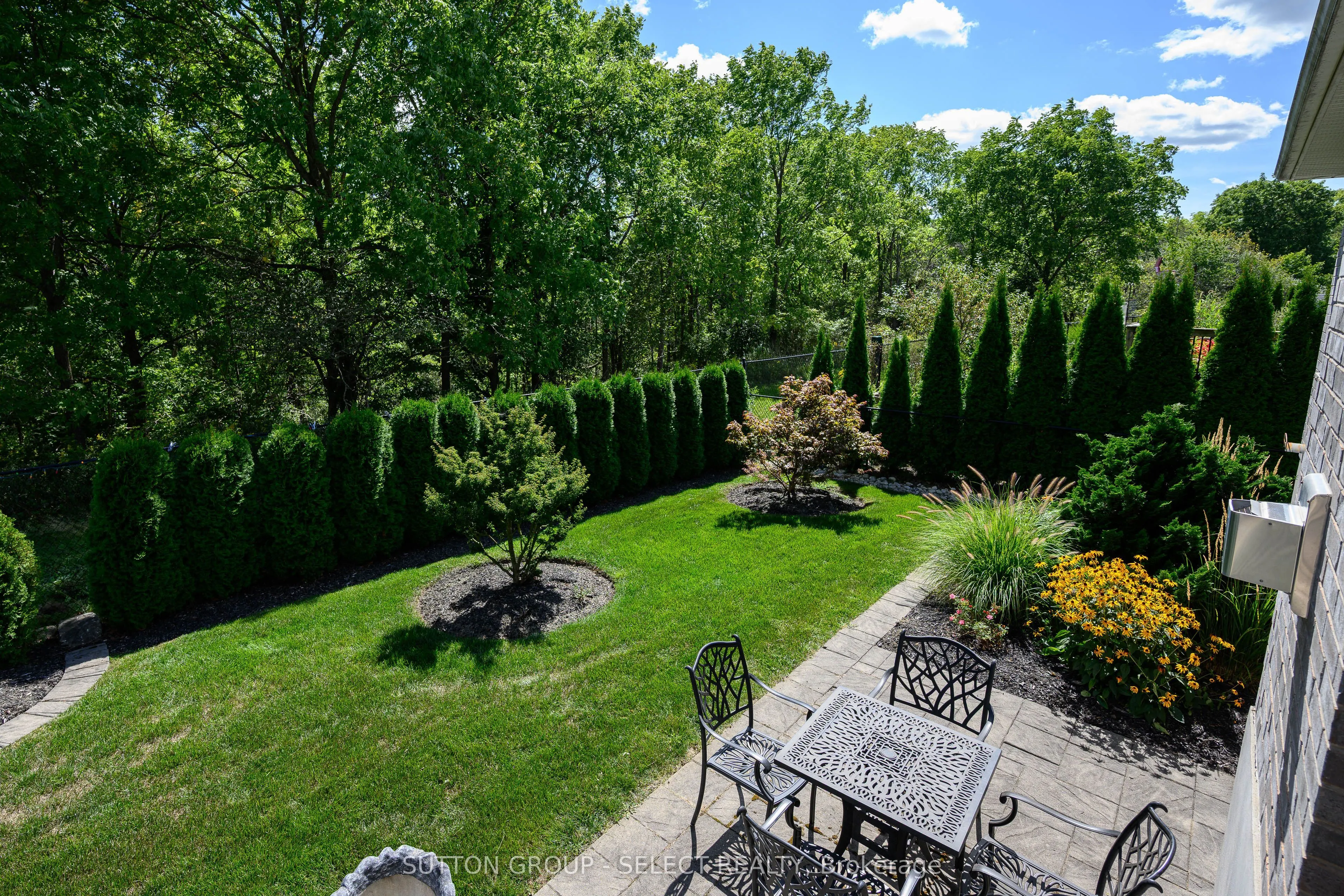 4 Deerfield Court