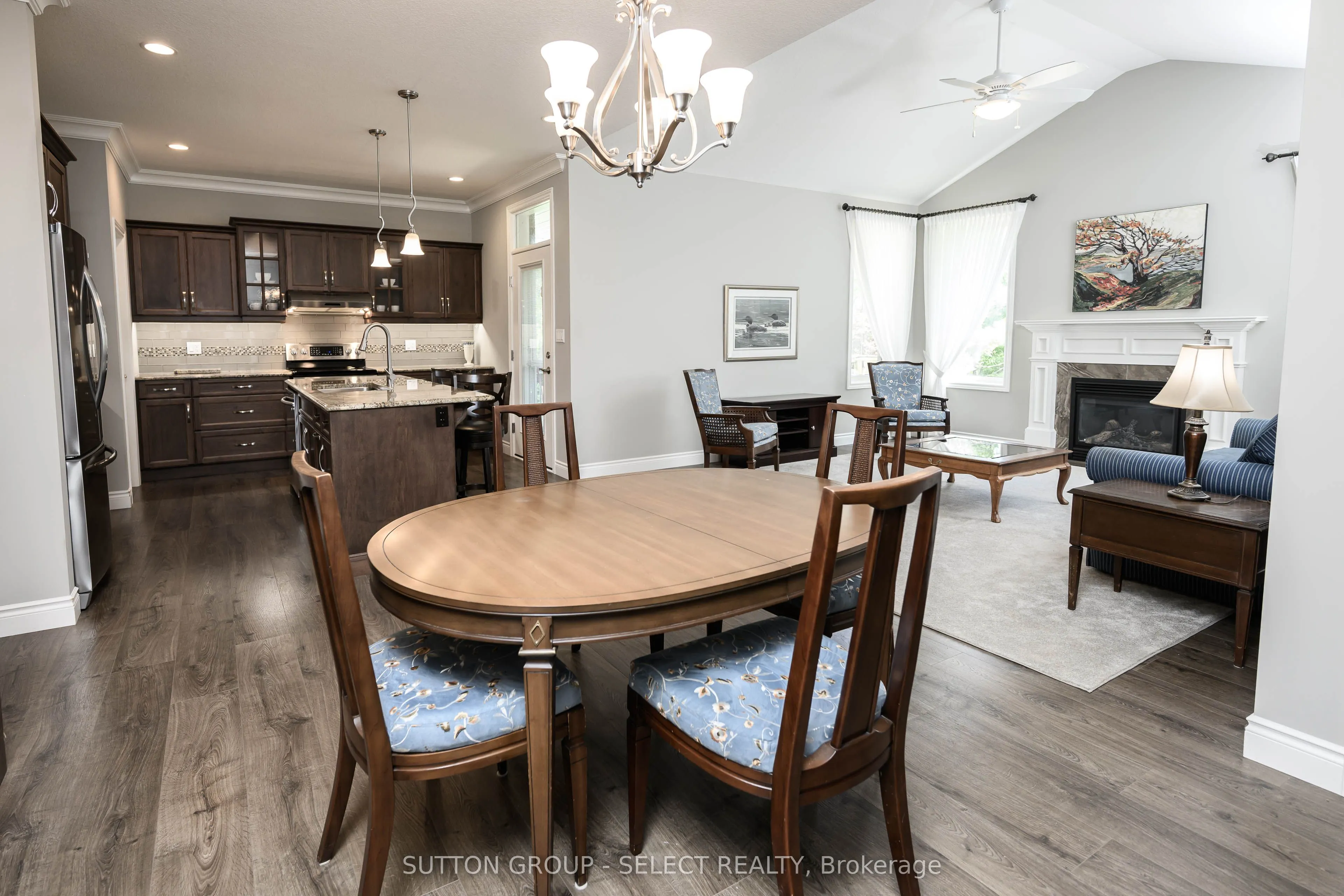 4 Deerfield Court