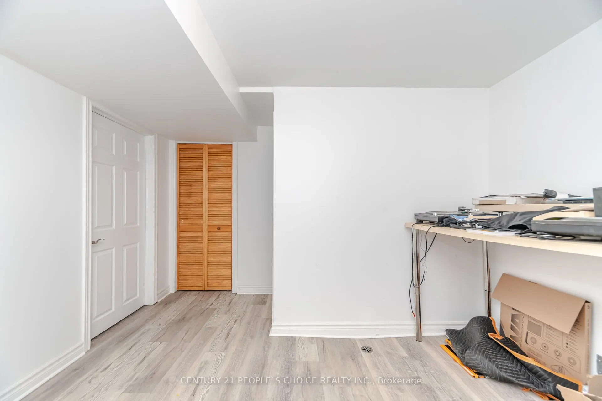 1448 Niagara Stone Road #17