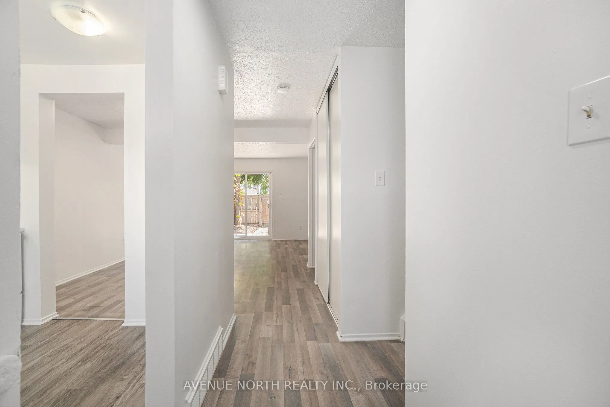 1747 Dondale St, Street, #49