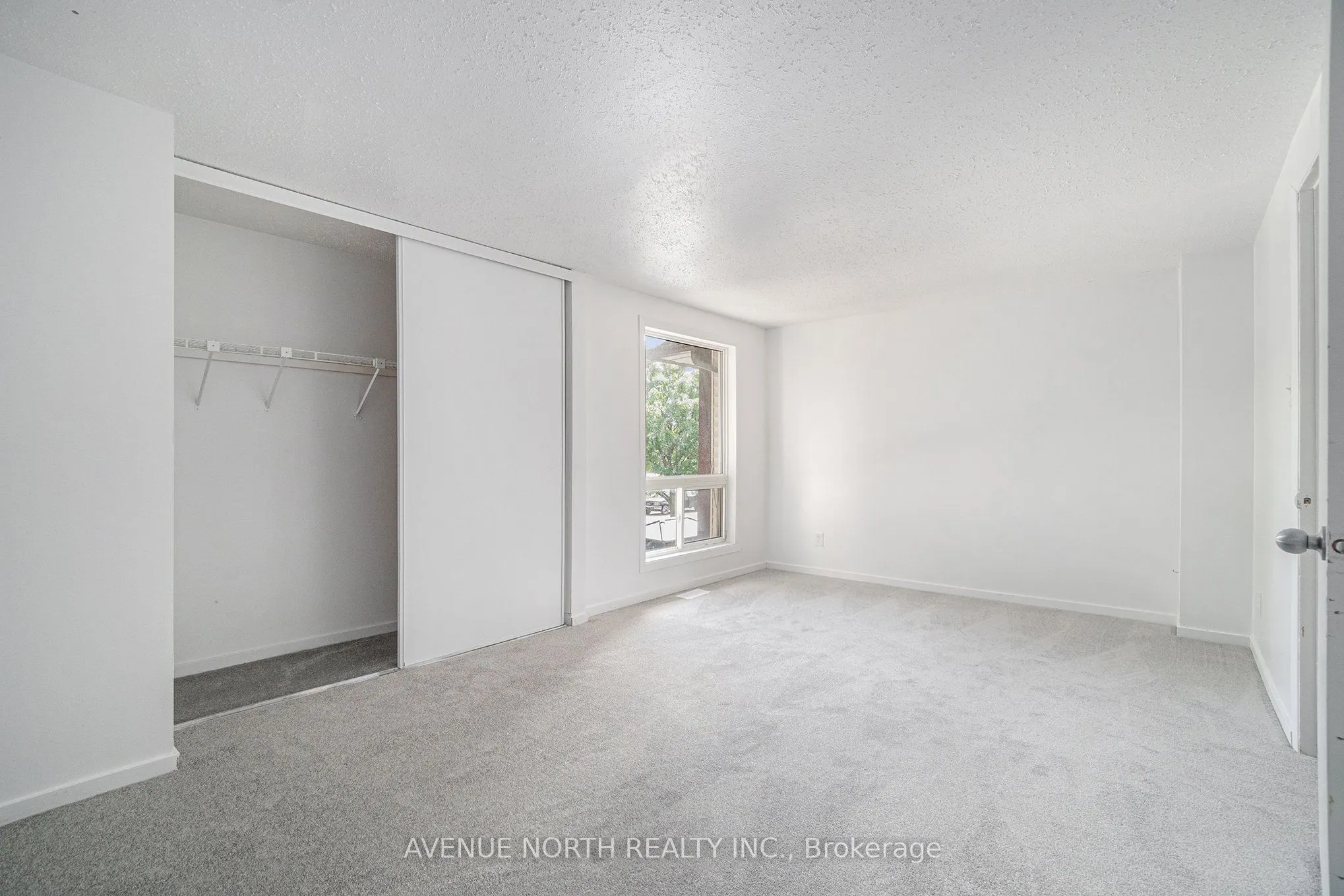 1747 Dondale St, Street, #49
