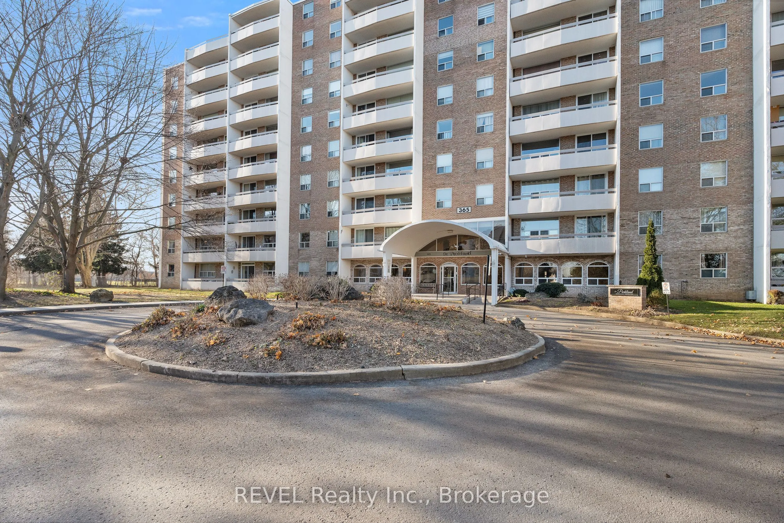 365 Geneva Street, #411