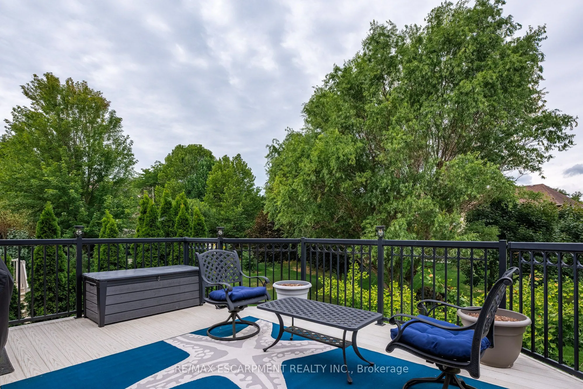 13 Iron Bridge Court