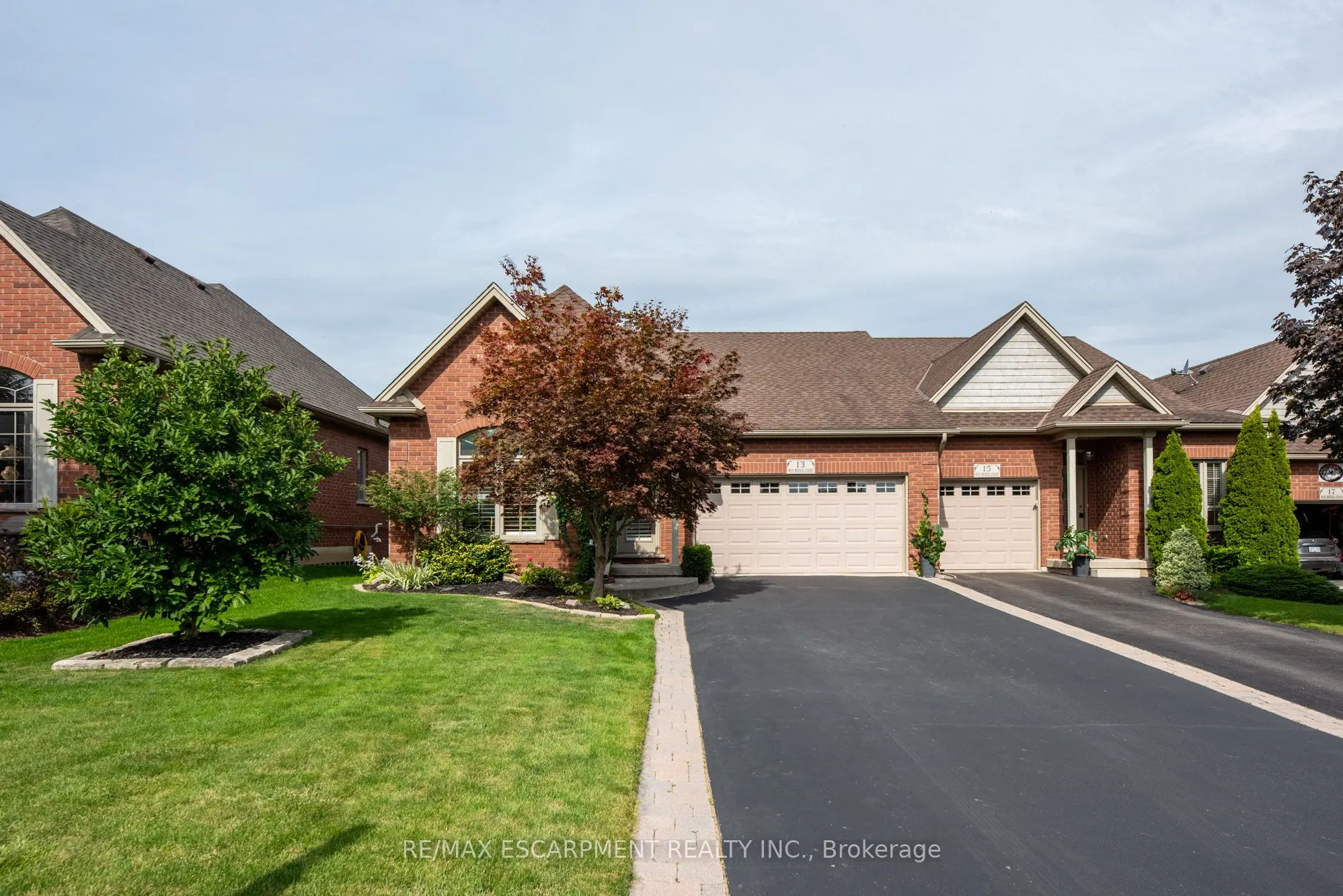 13 Iron Bridge Court