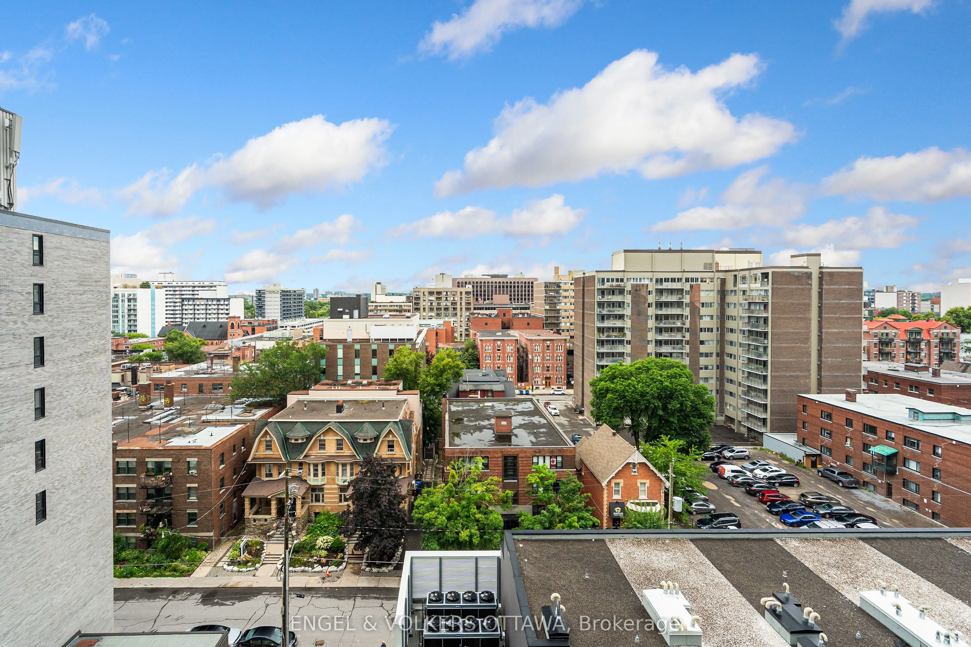 40 Nepean Street, #907