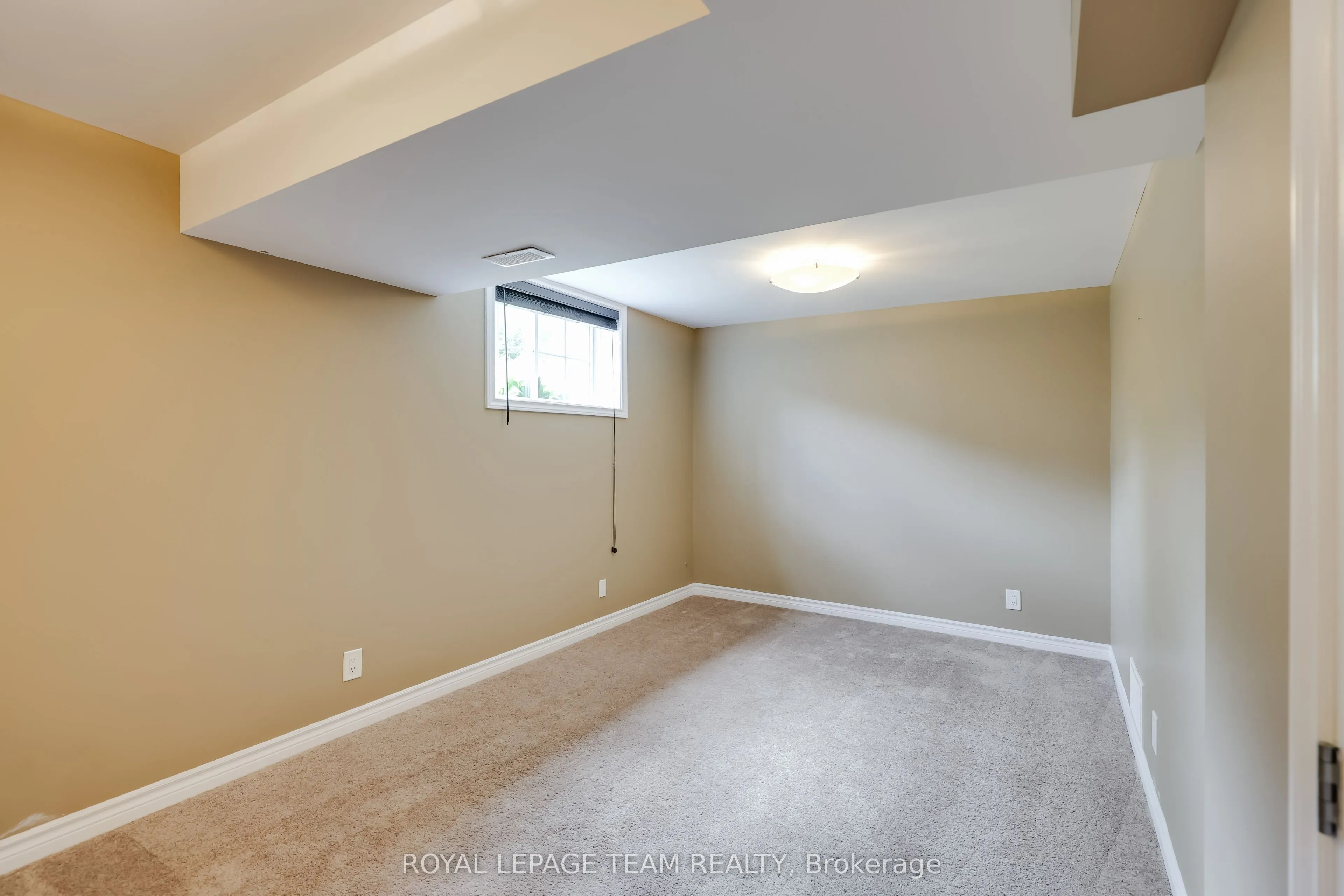 474 West Ridge Drive