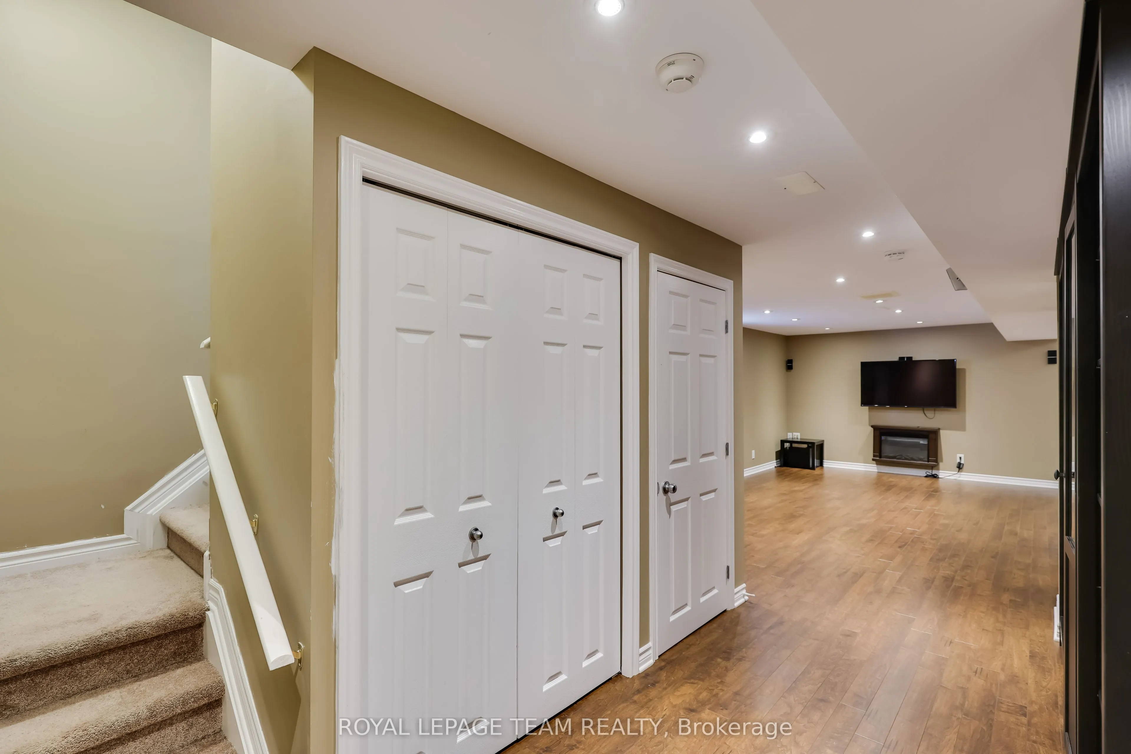 474 West Ridge Drive