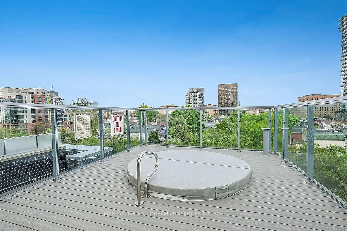 111 Champagne Avenue S, #1101