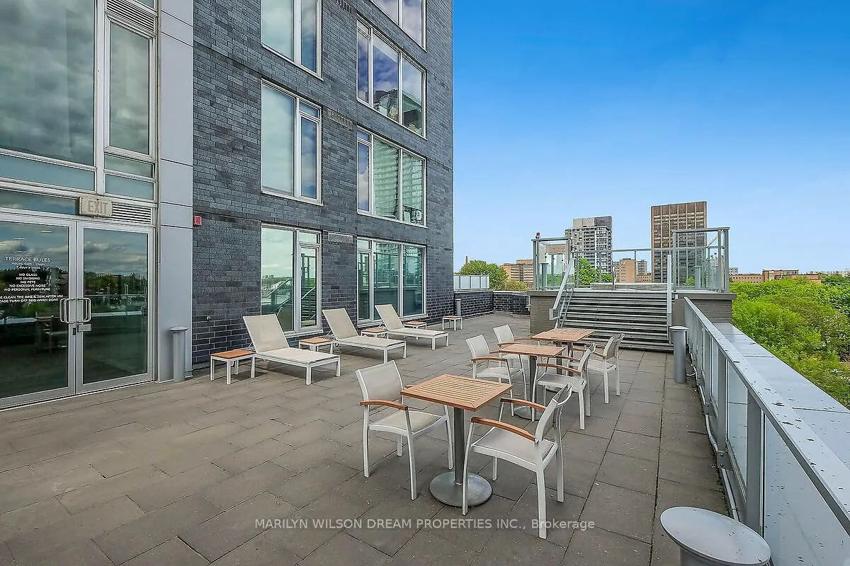 111 Champagne Avenue S, #1101