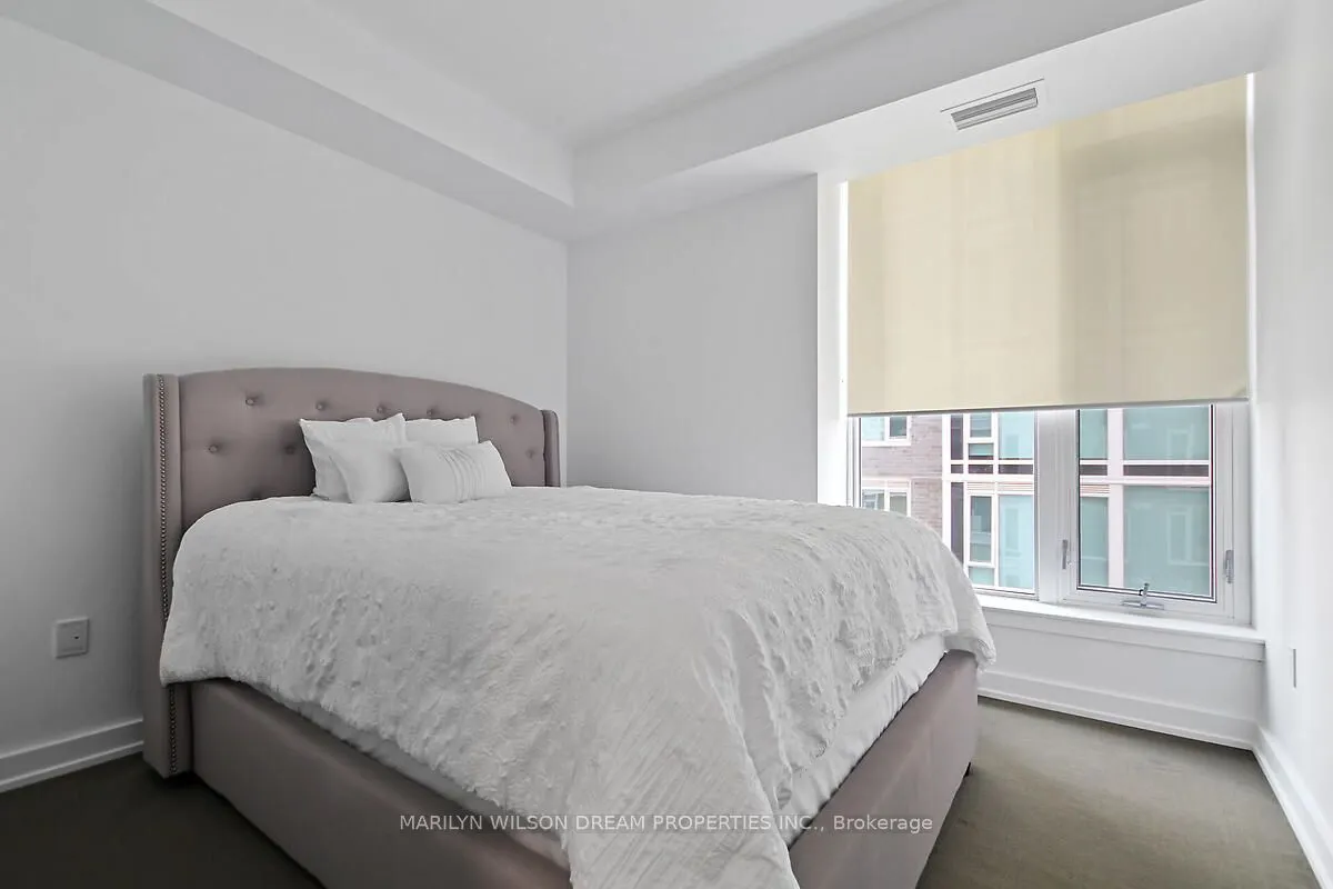 111 Champagne Avenue S, #1101