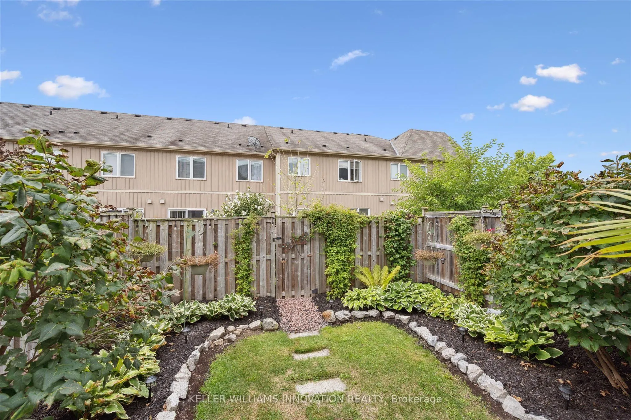 18 Shallow Creek Road
