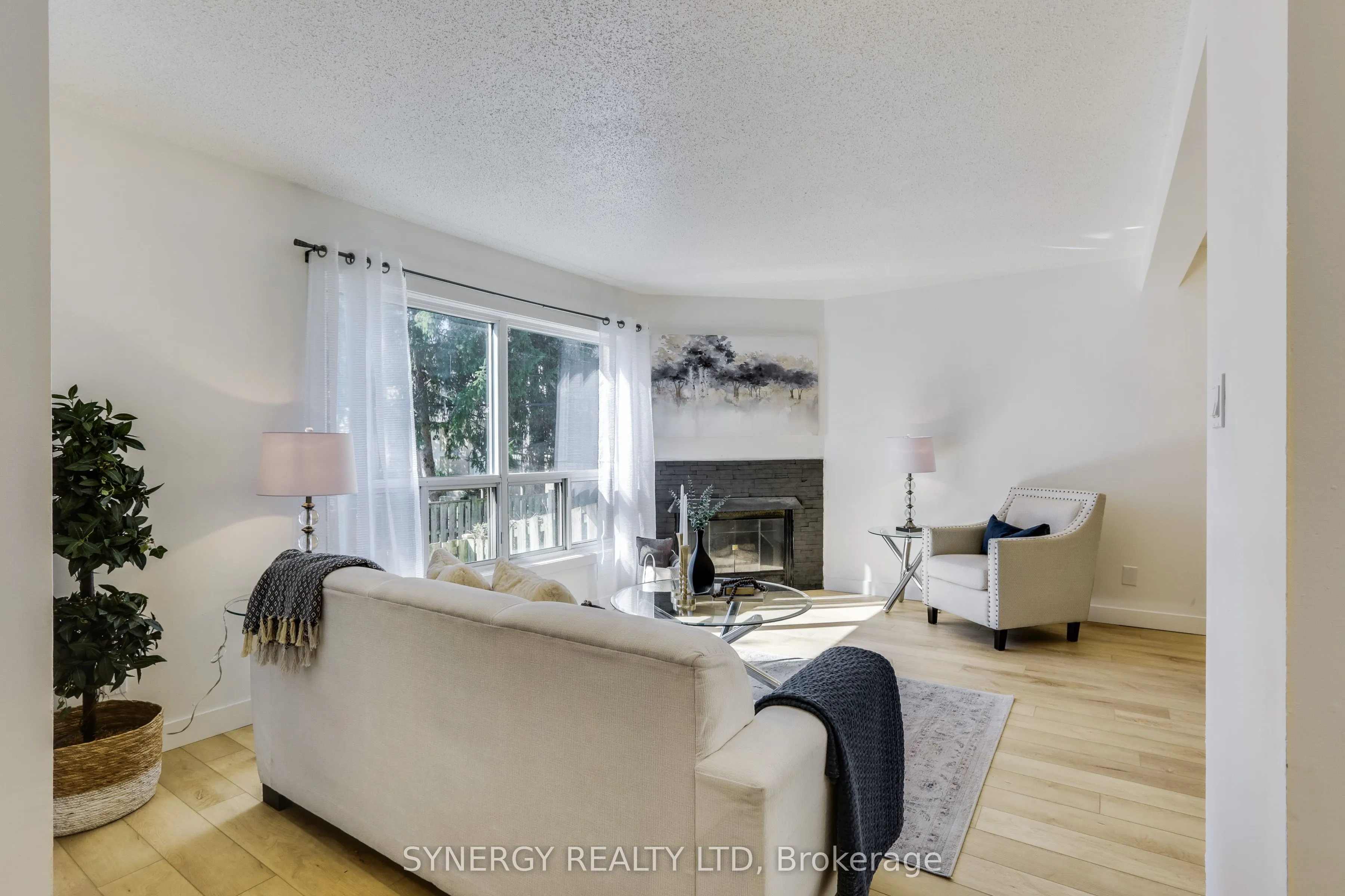 595 Third Street, #17
