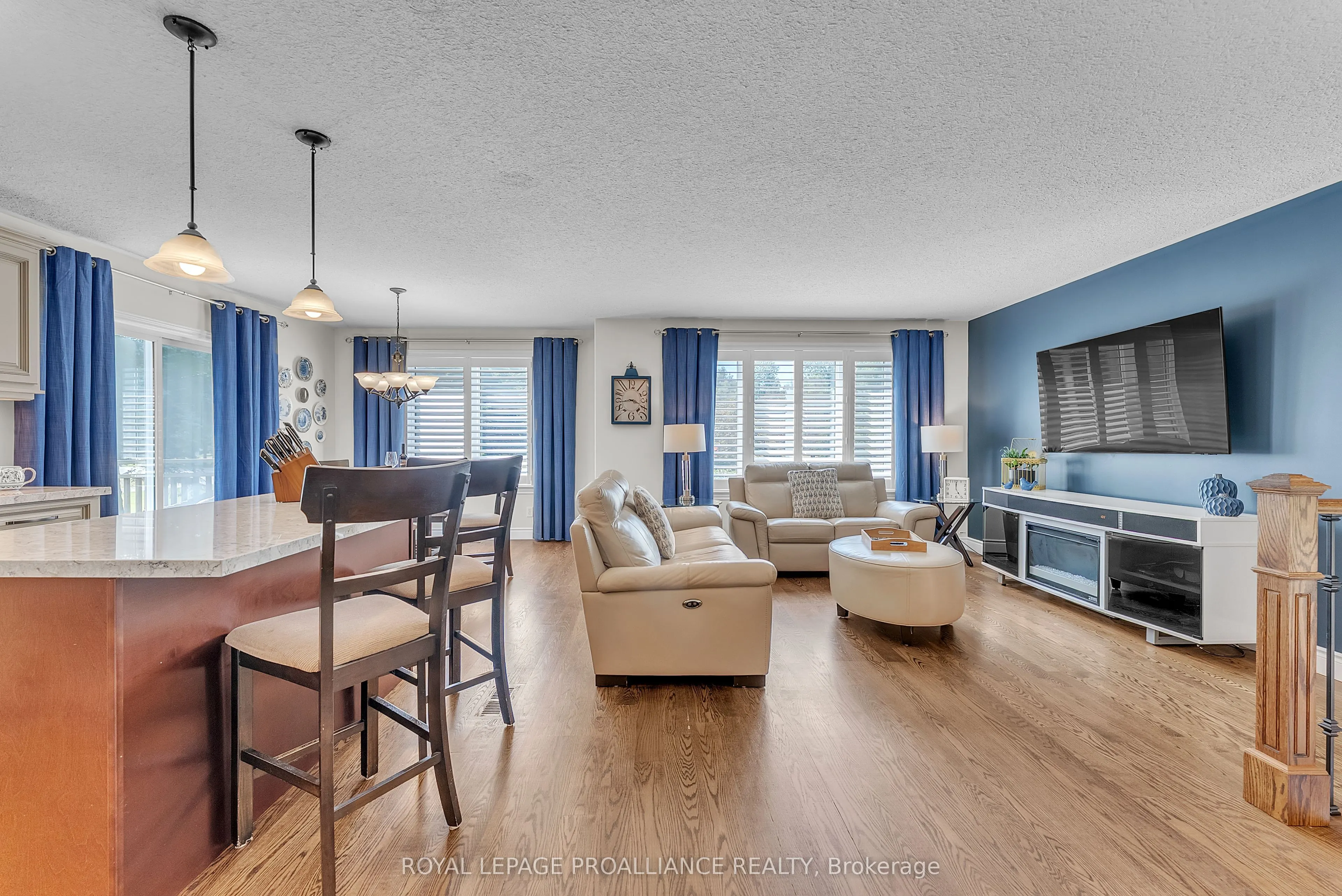 21859 Loyalist Parkway