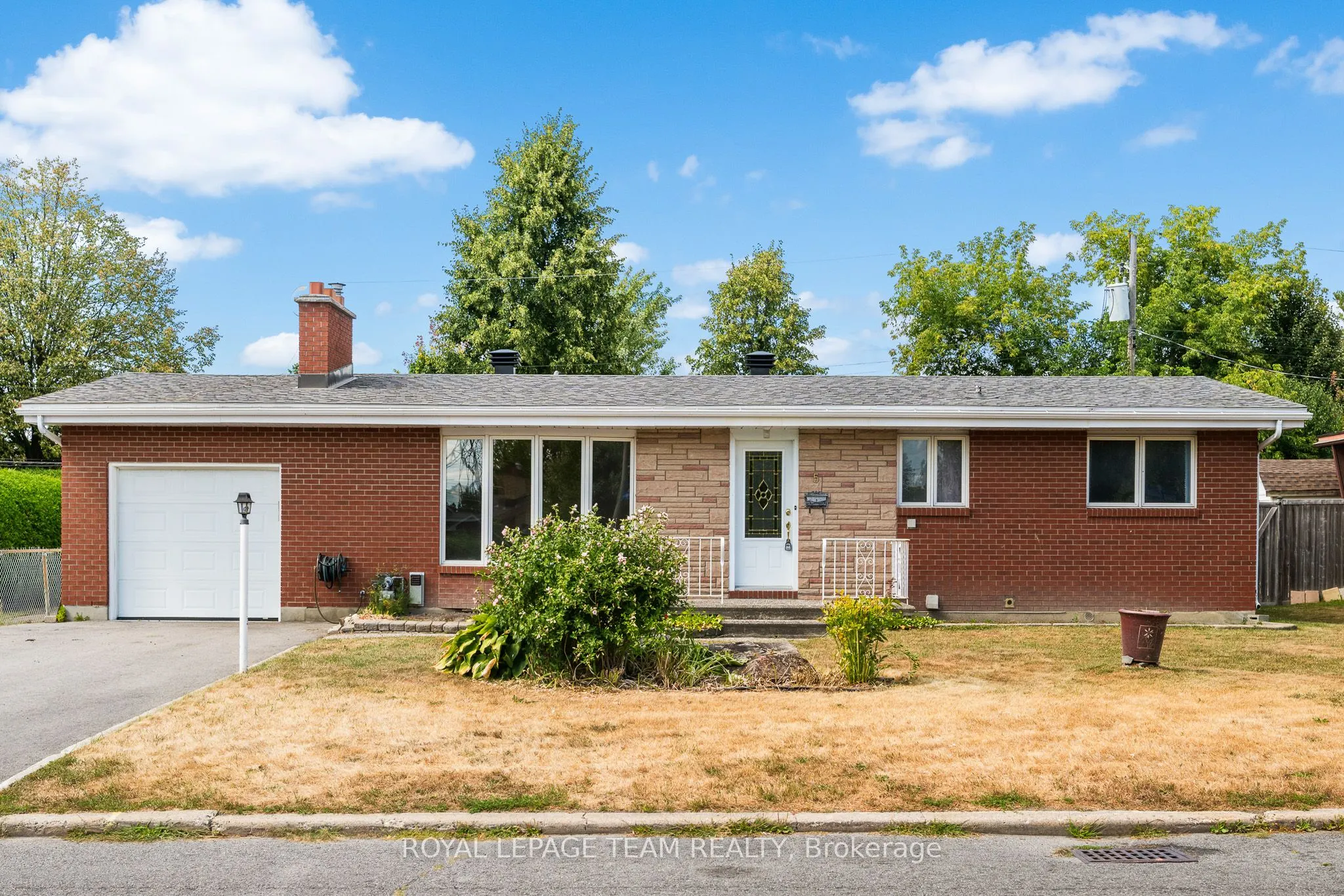 5 Spring Garden Avenue