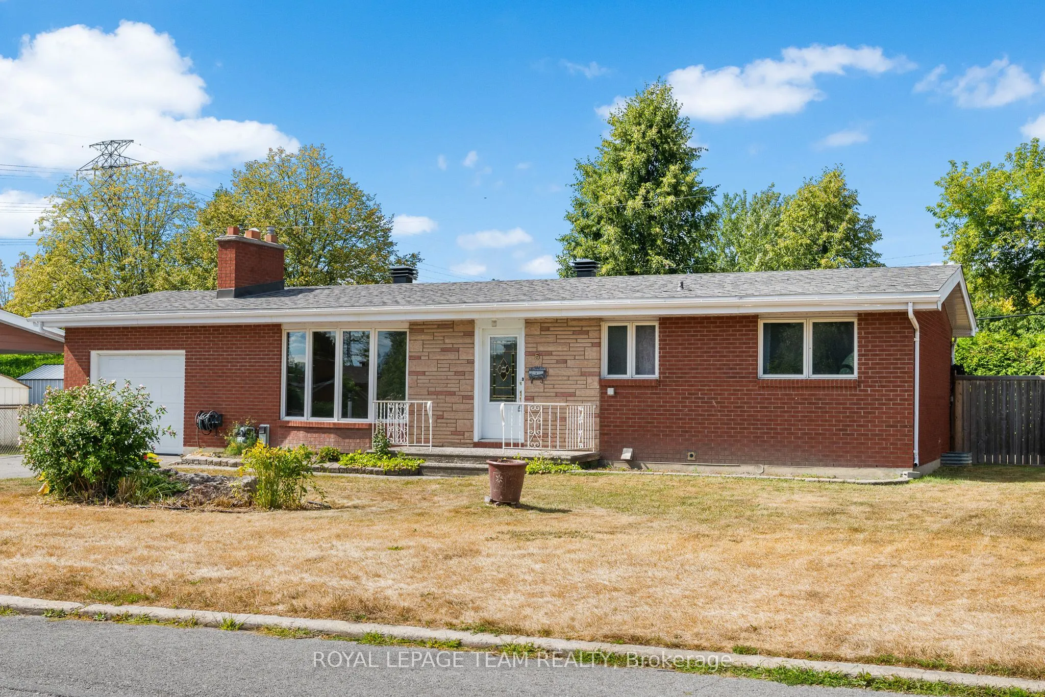 5 Spring Garden Avenue