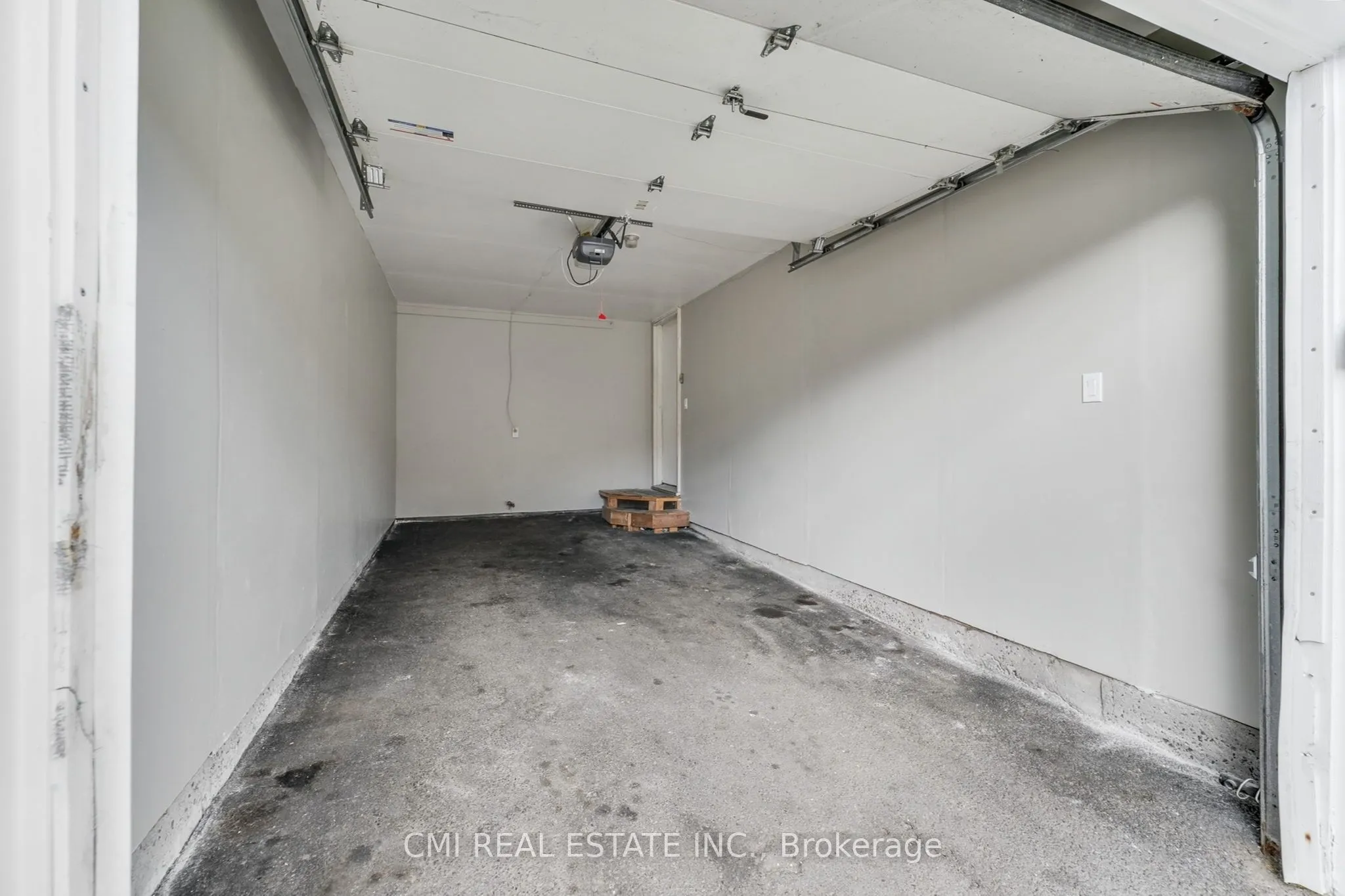 495 Sidney Drive, #49