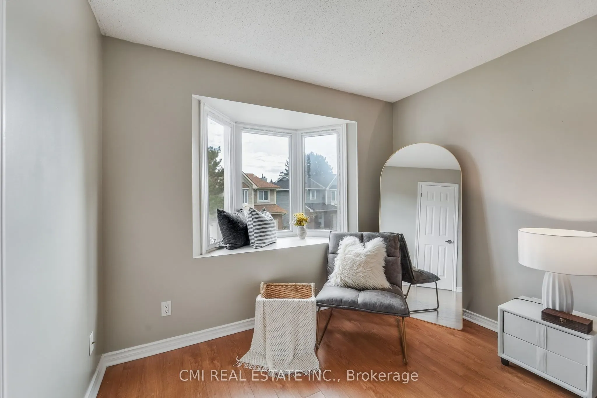 495 Sidney Drive, #49