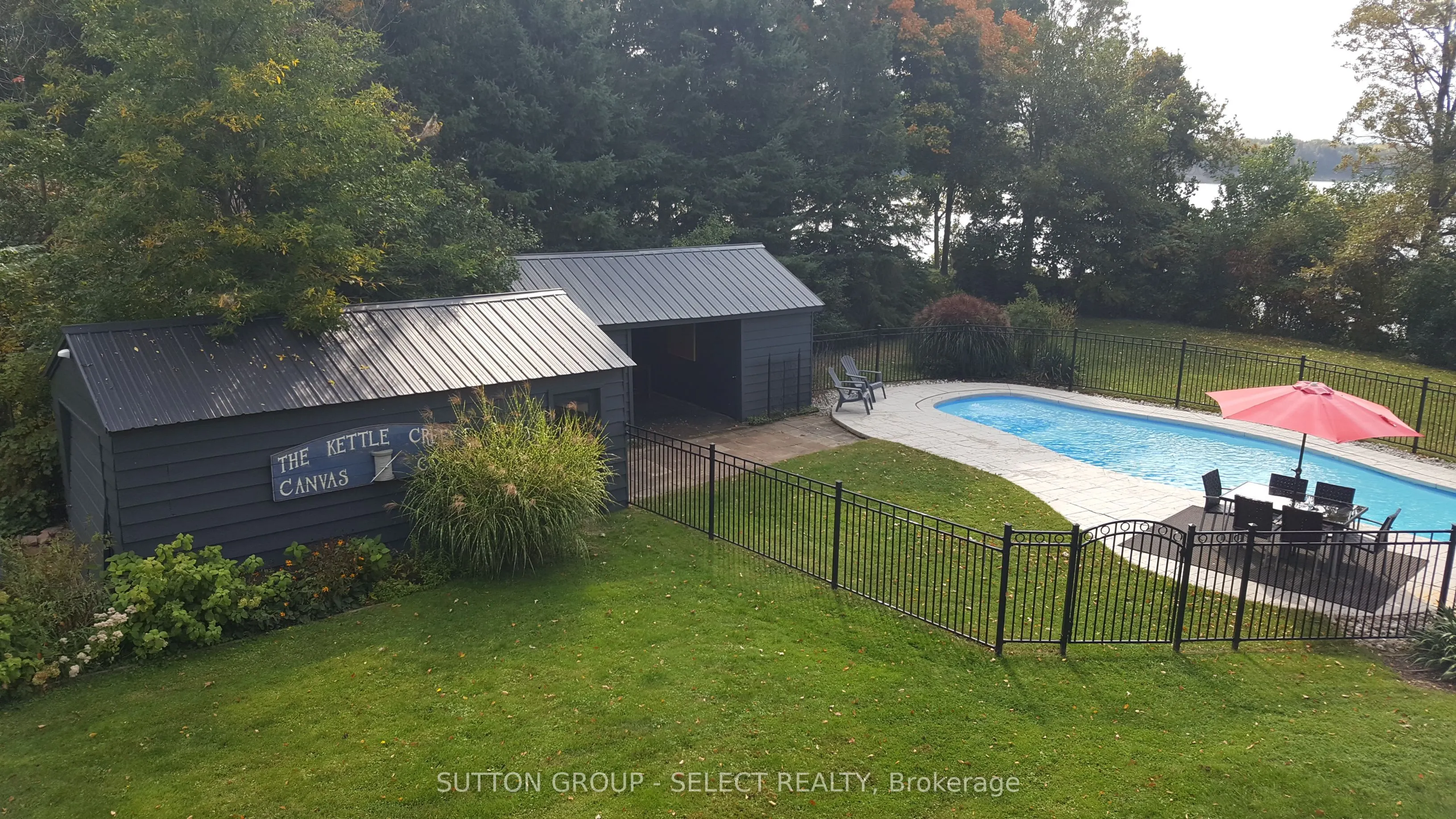 20979 Lakeside Drive