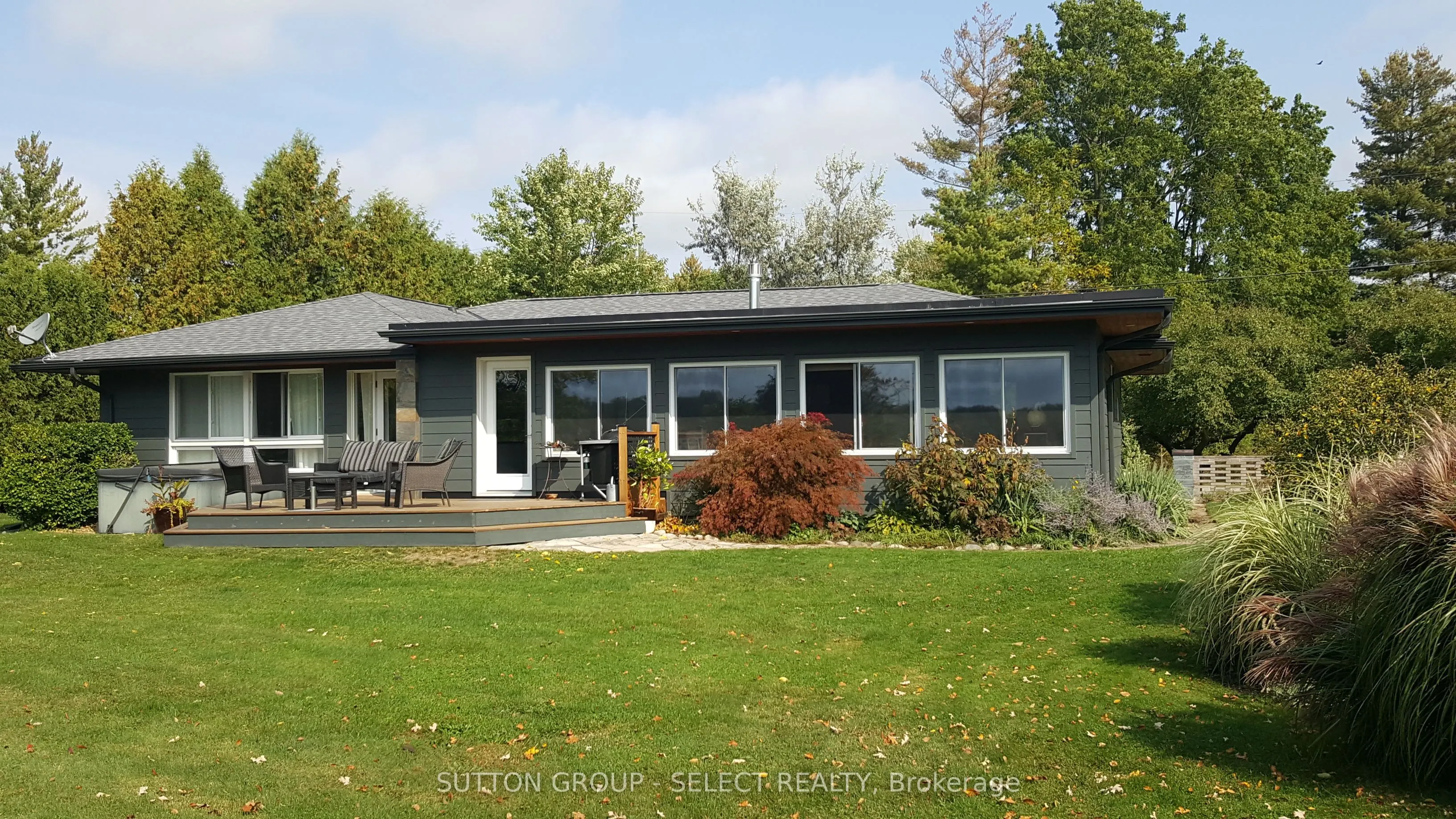 20979 Lakeside Drive