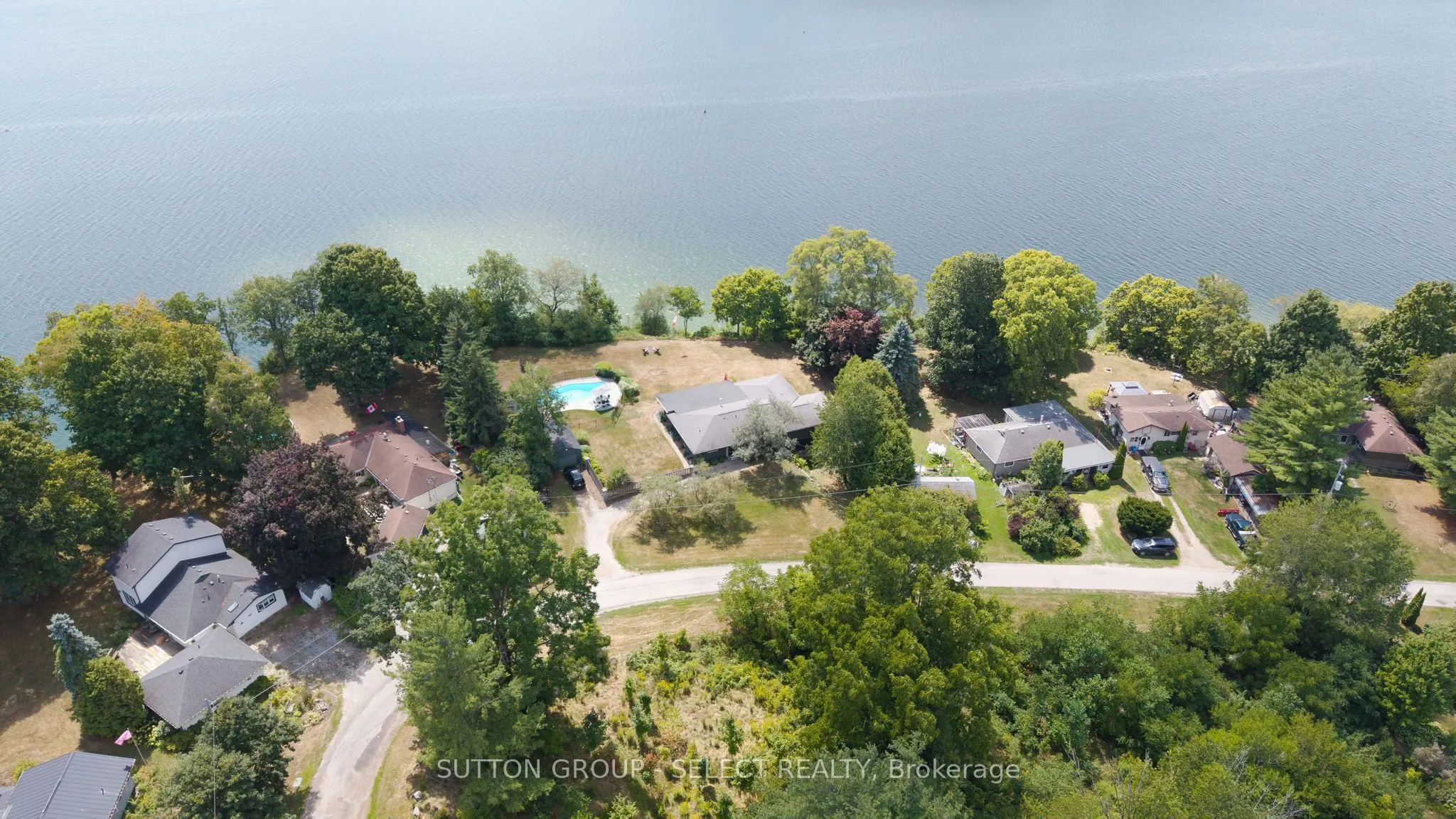 20979 Lakeside Drive