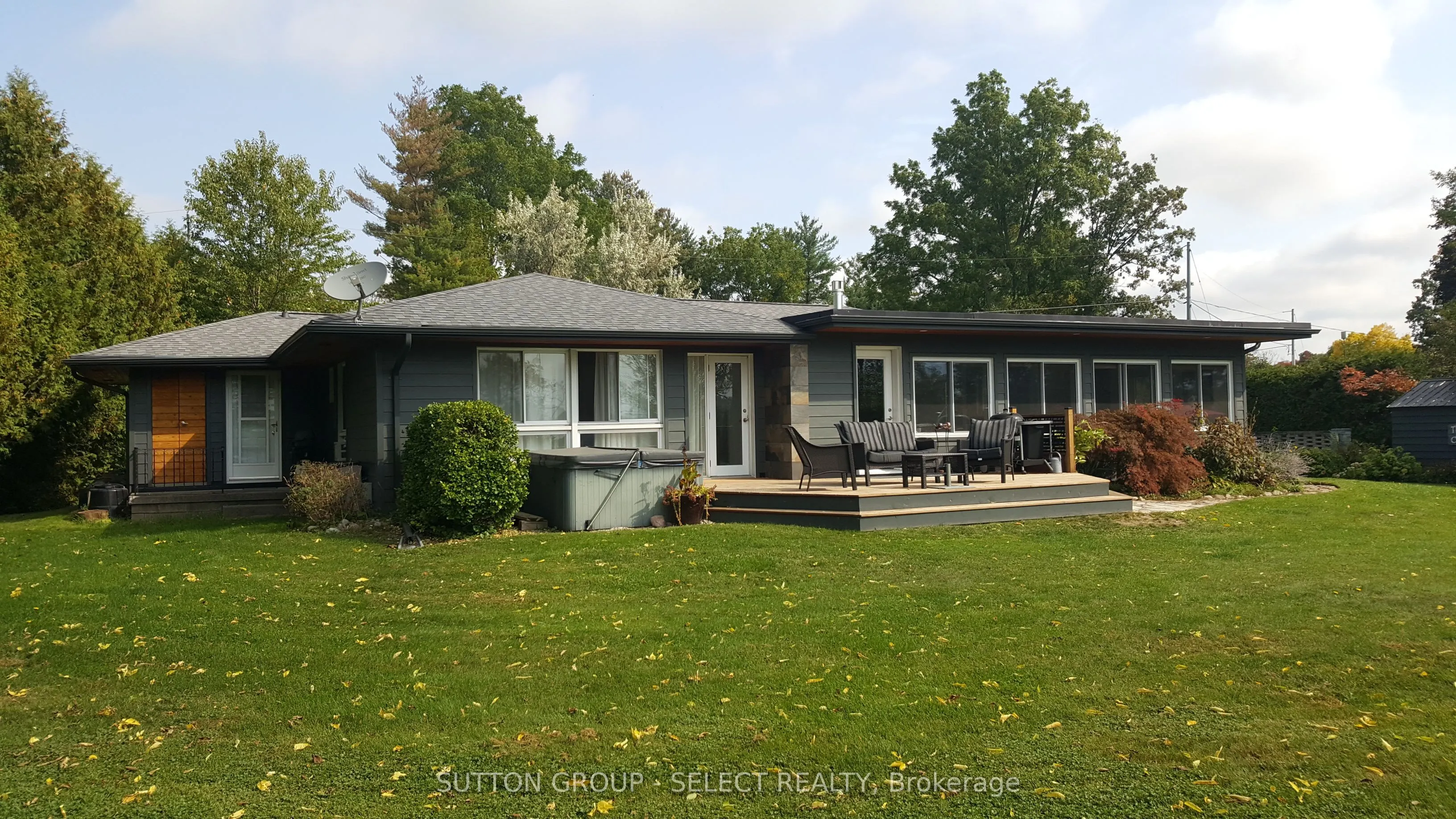 20979 Lakeside Drive
