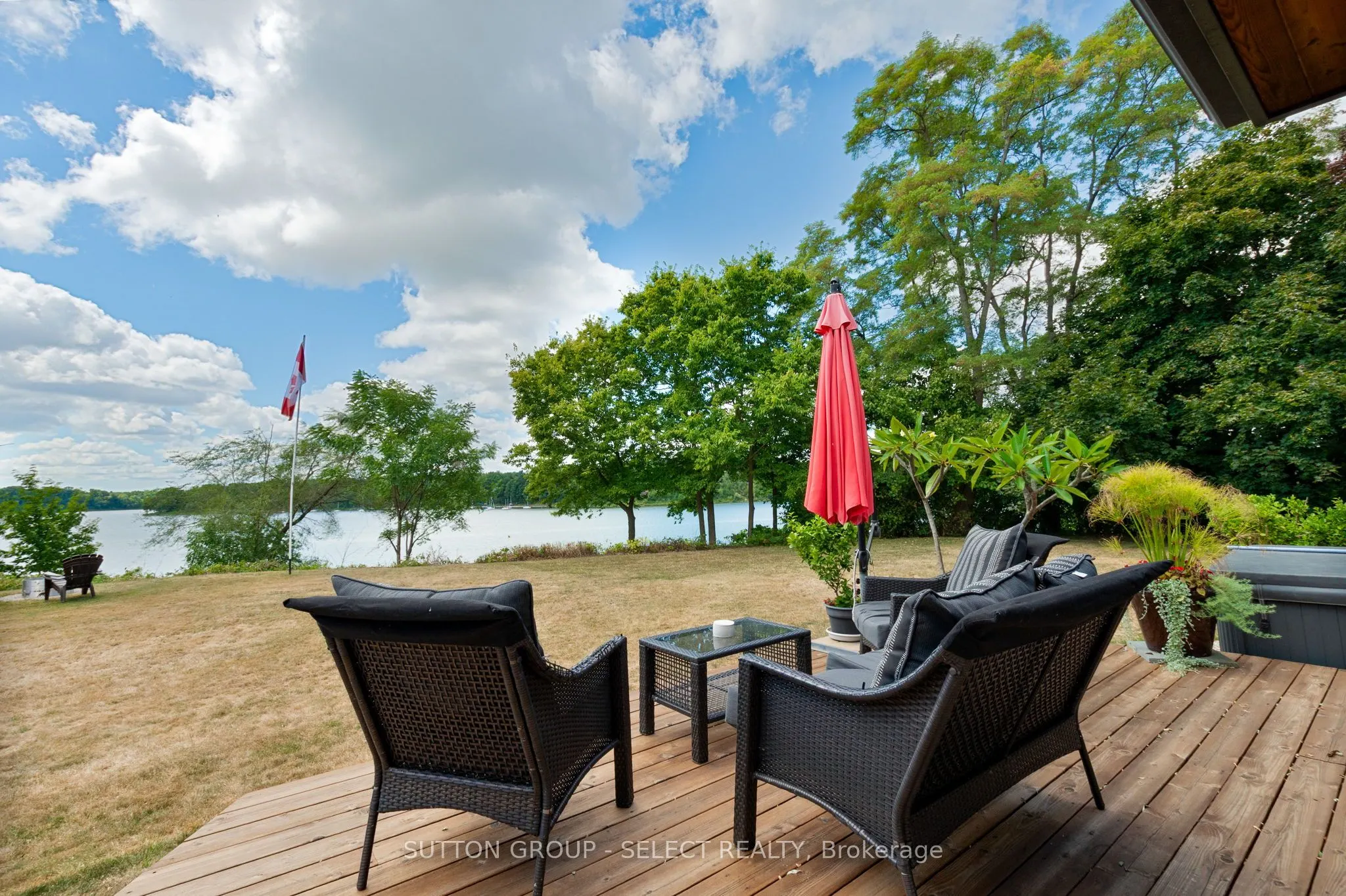 20979 Lakeside Drive