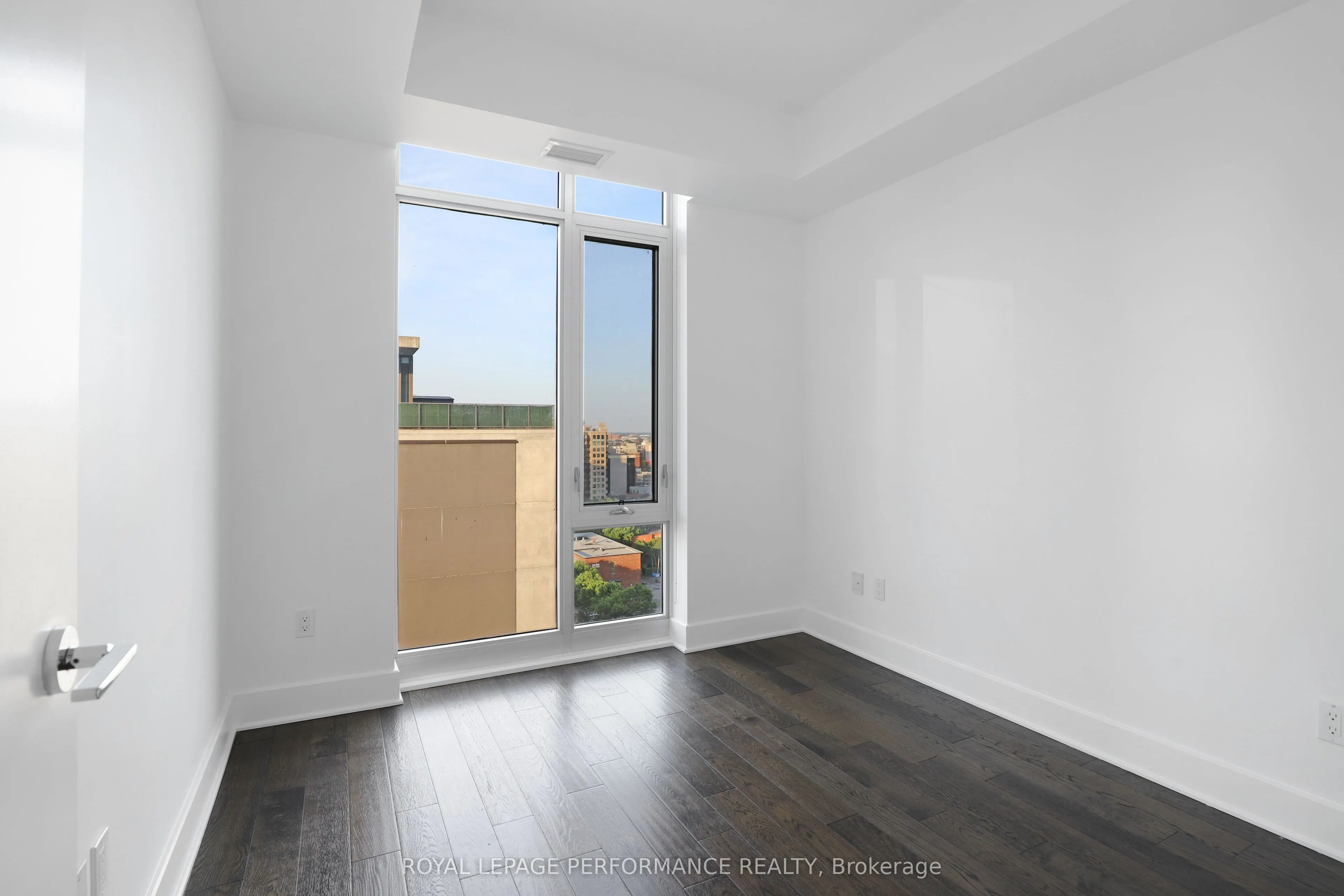 255 Bay Street, #1603