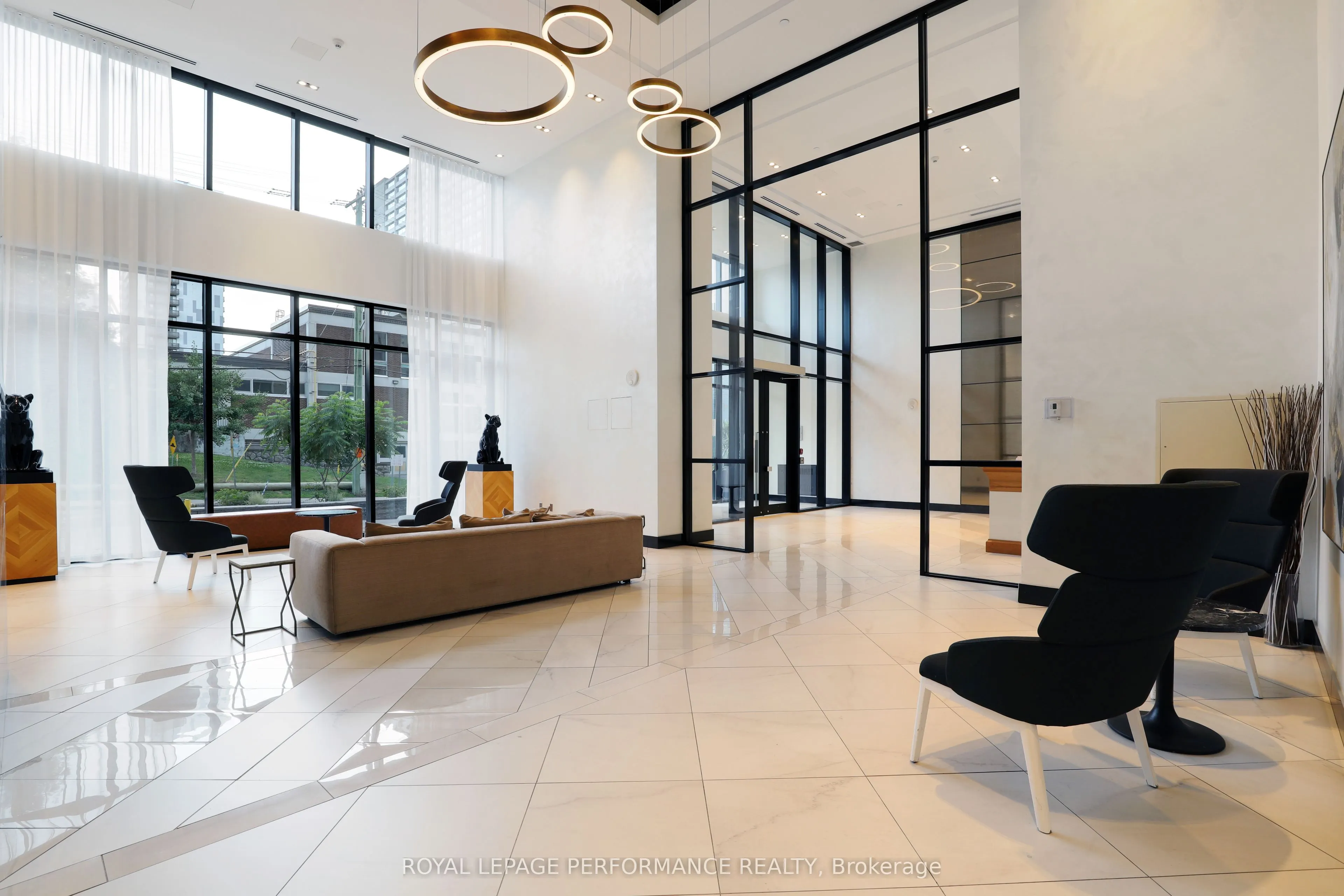 255 Bay Street, #1603