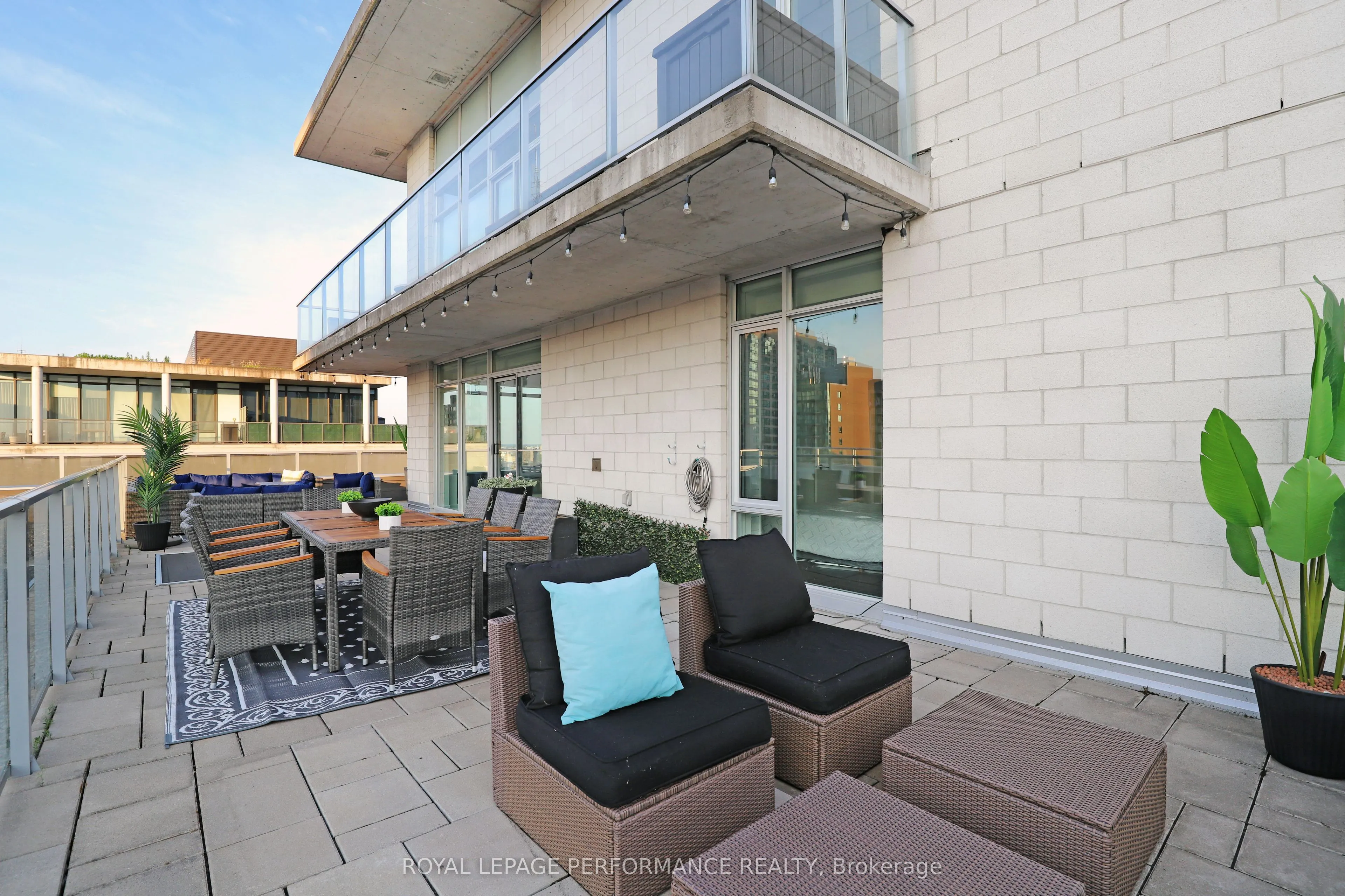 255 Bay Street, #1603