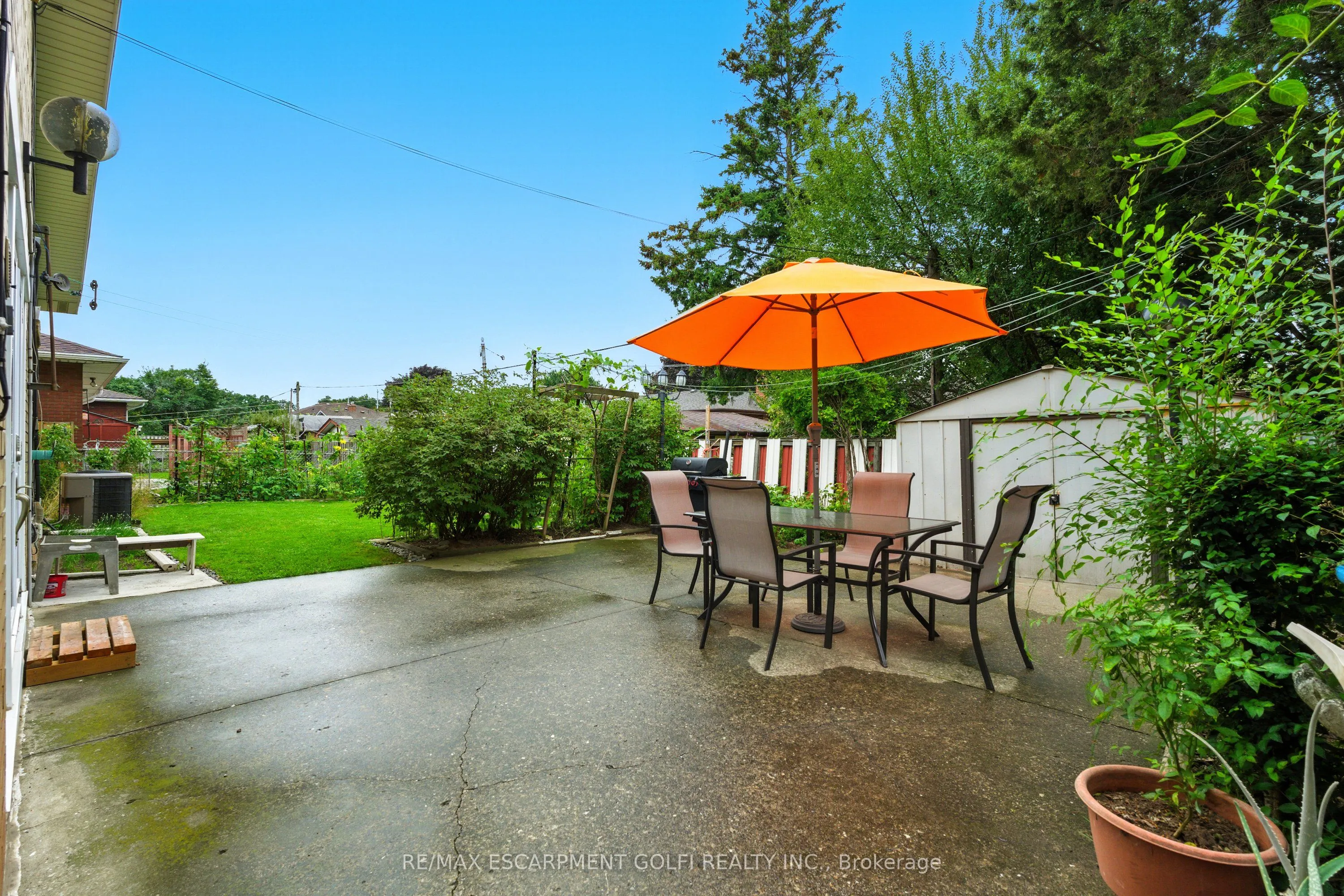 16 Southill Drive