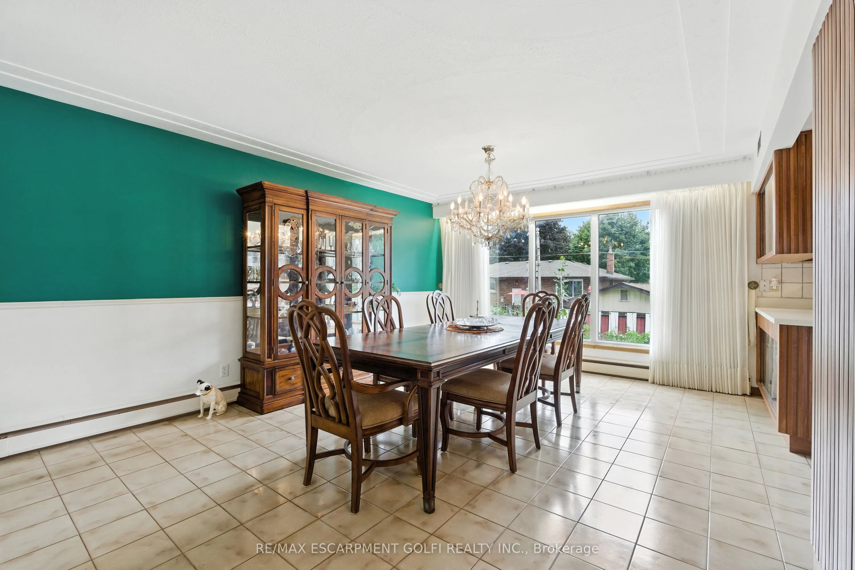 16 Southill Drive