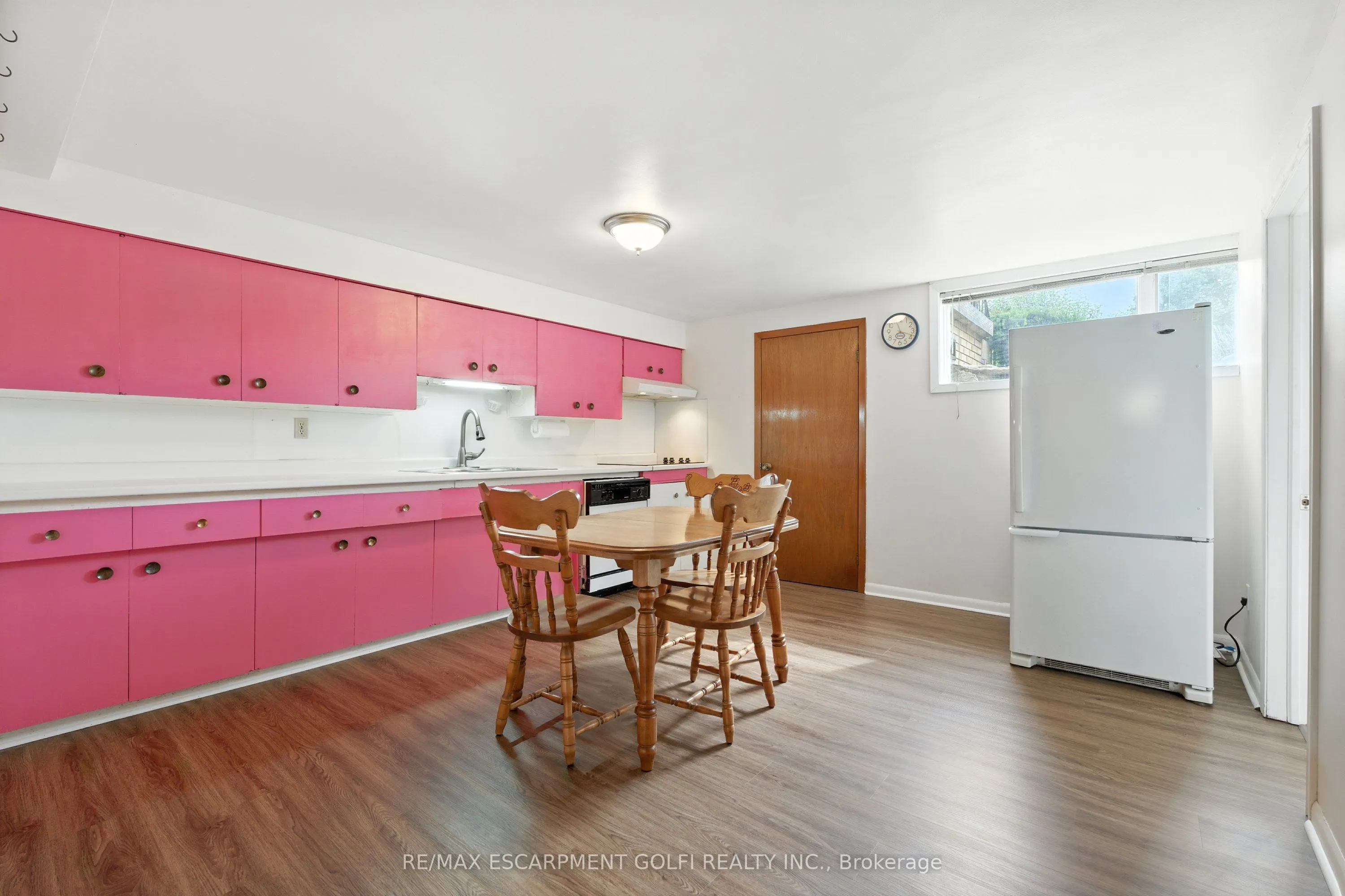 16 Southill Drive