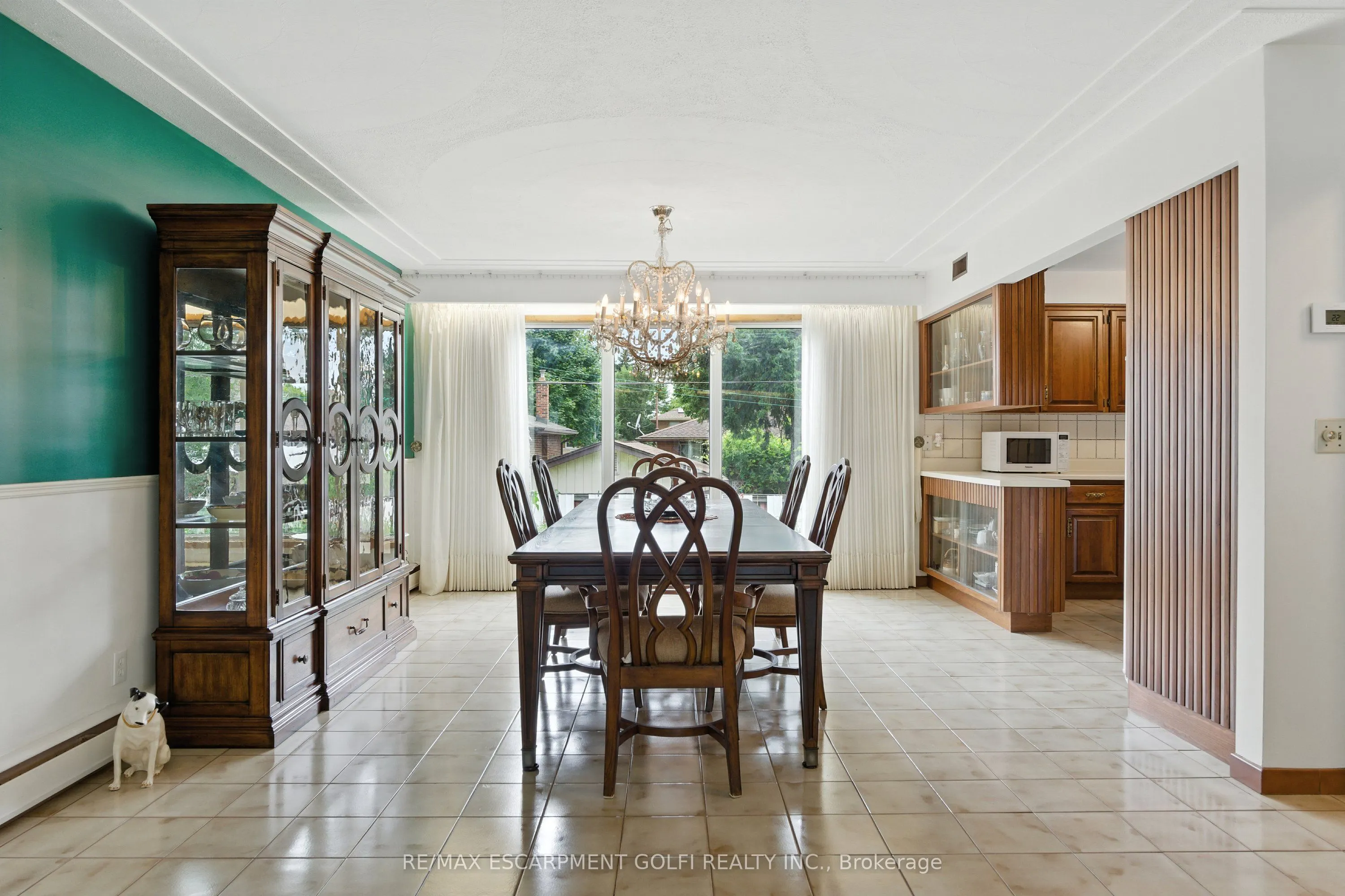 16 Southill Drive