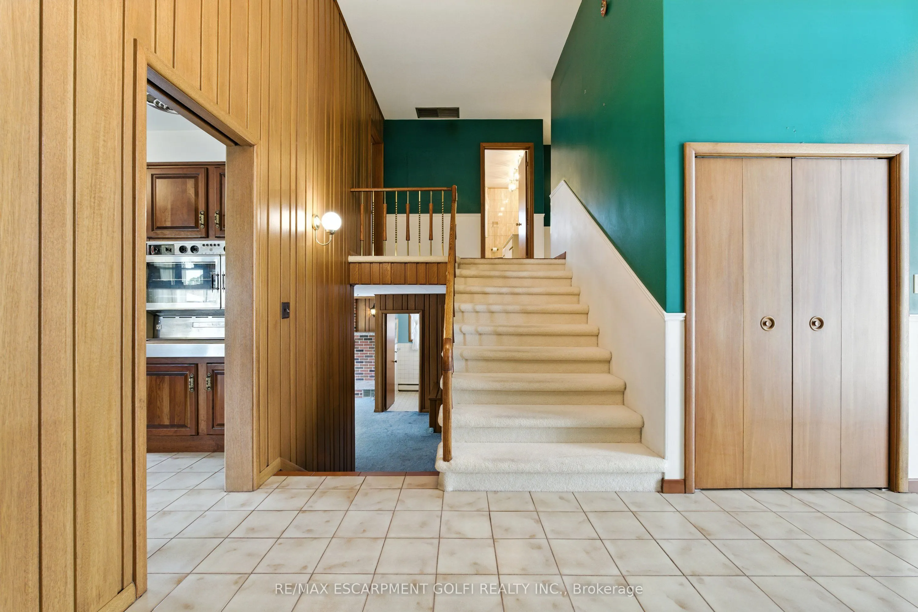 16 Southill Drive