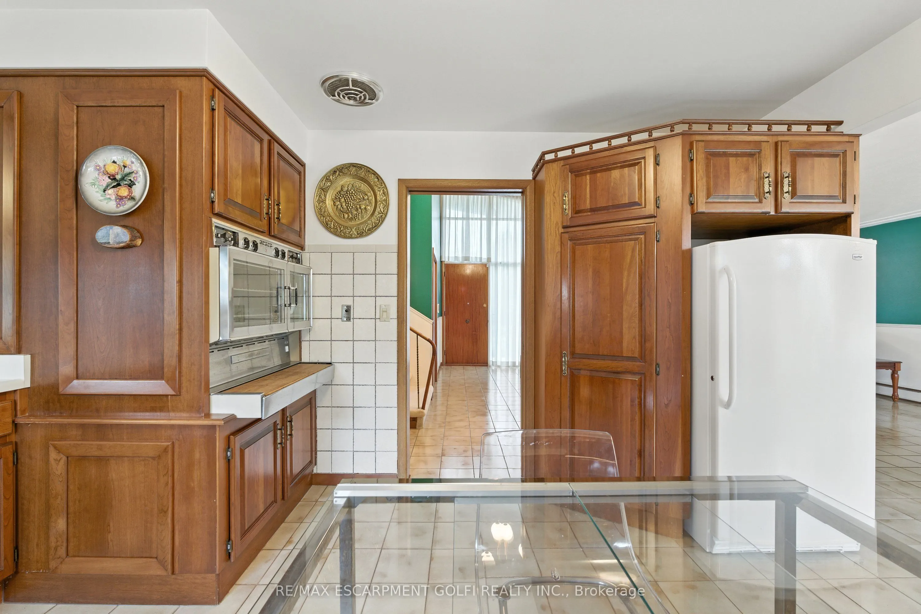 16 Southill Drive