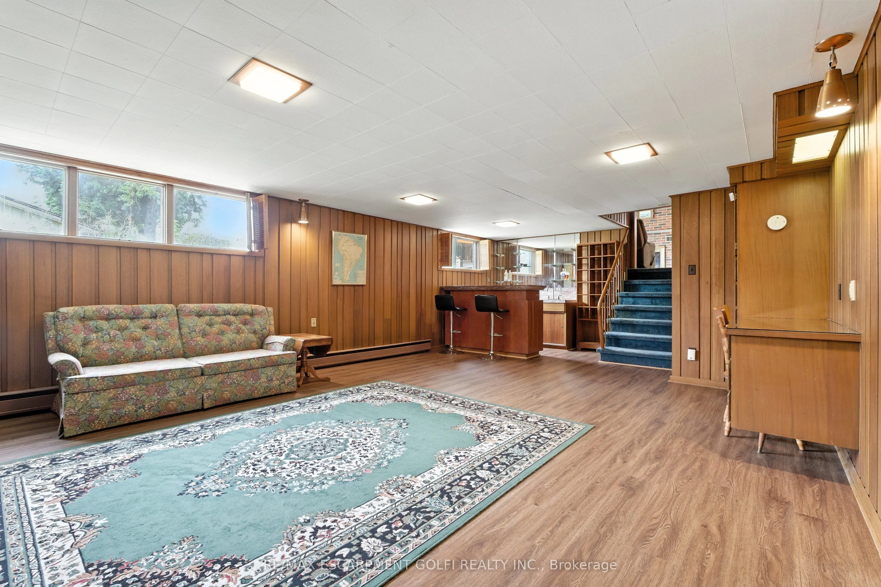 16 Southill Drive