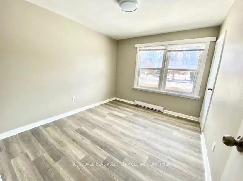 1263 Clonsilla Avenue, #B