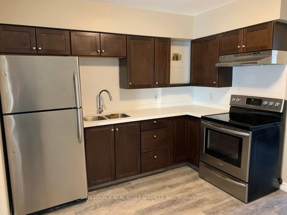 1263 Clonsilla Avenue, #B