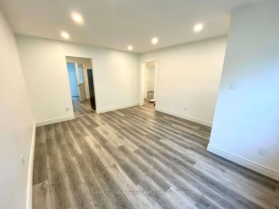 1263 Clonsilla Avenue, #B