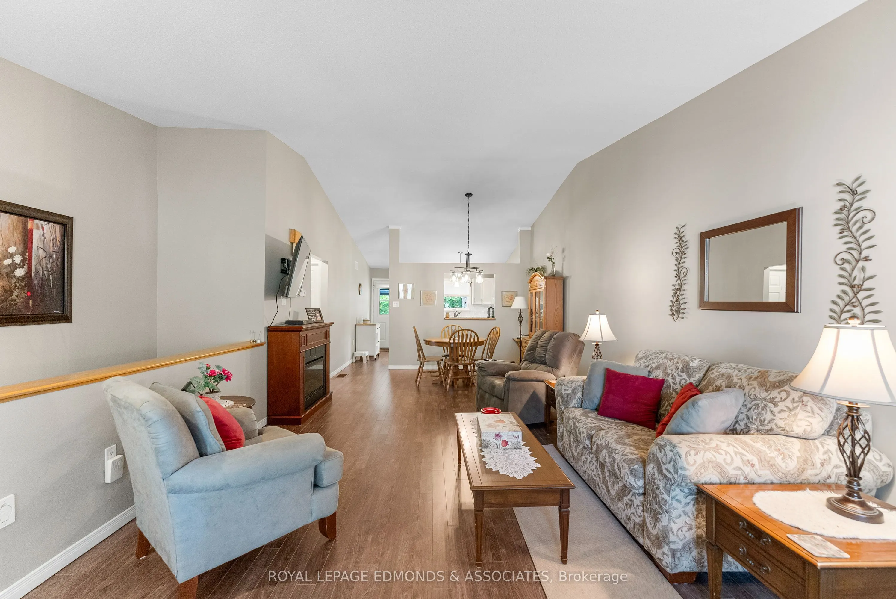 385 Morris Street