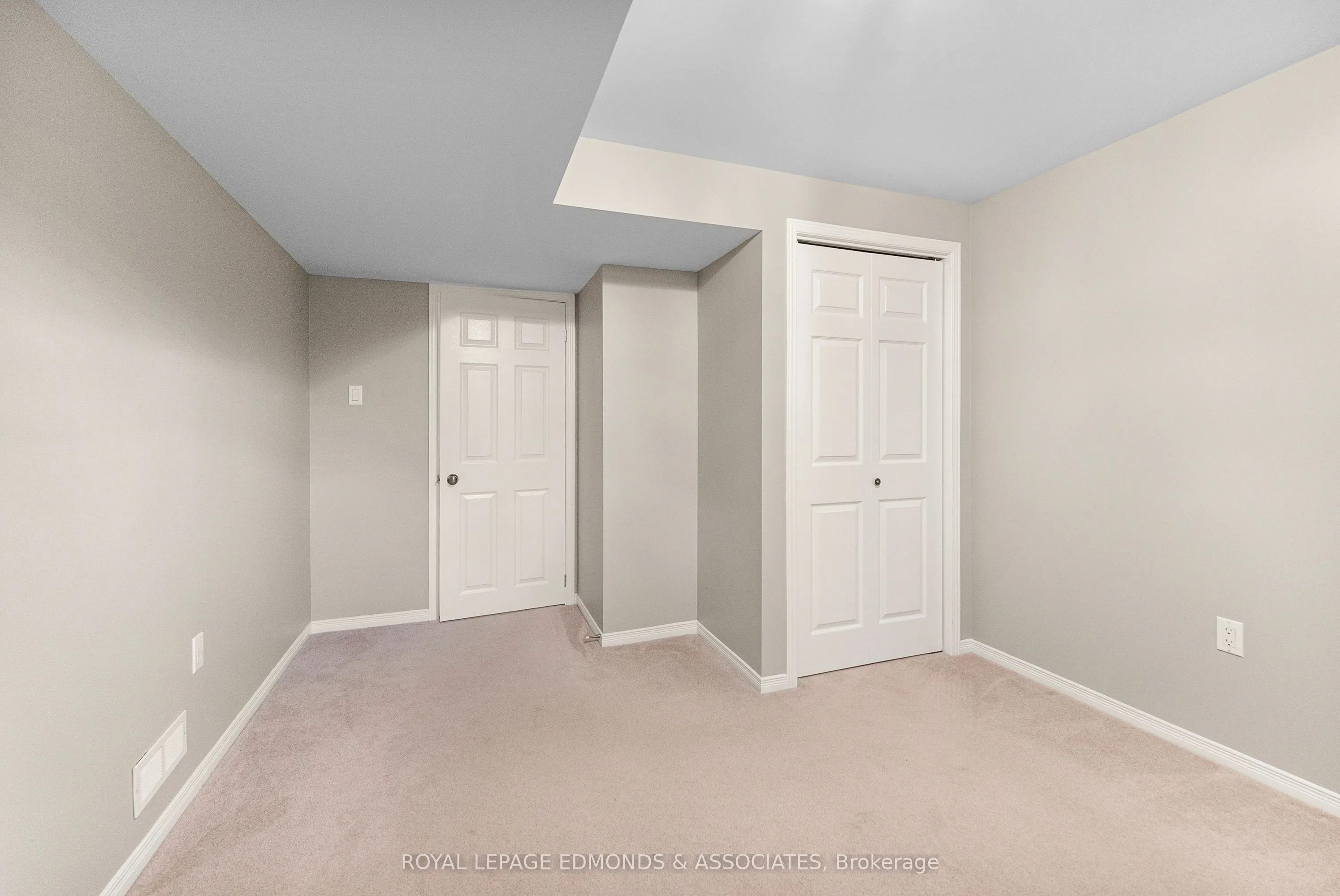 385 Morris Street