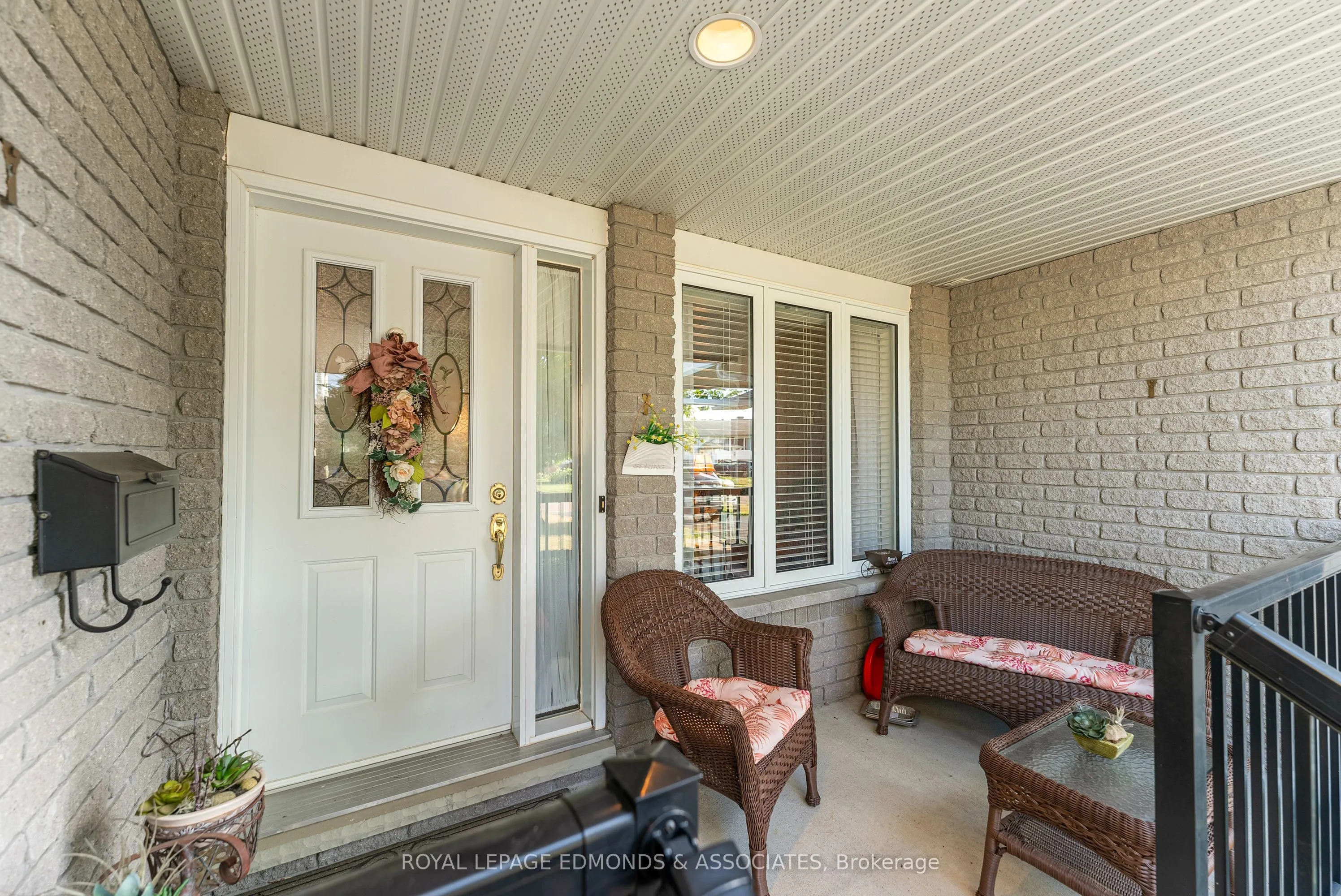 385 Morris Street