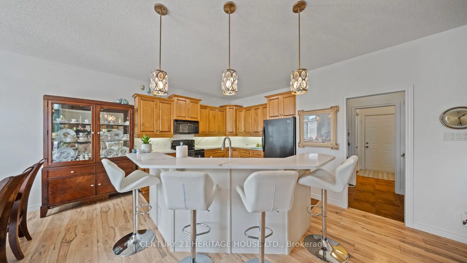 424 Lakeview Drive