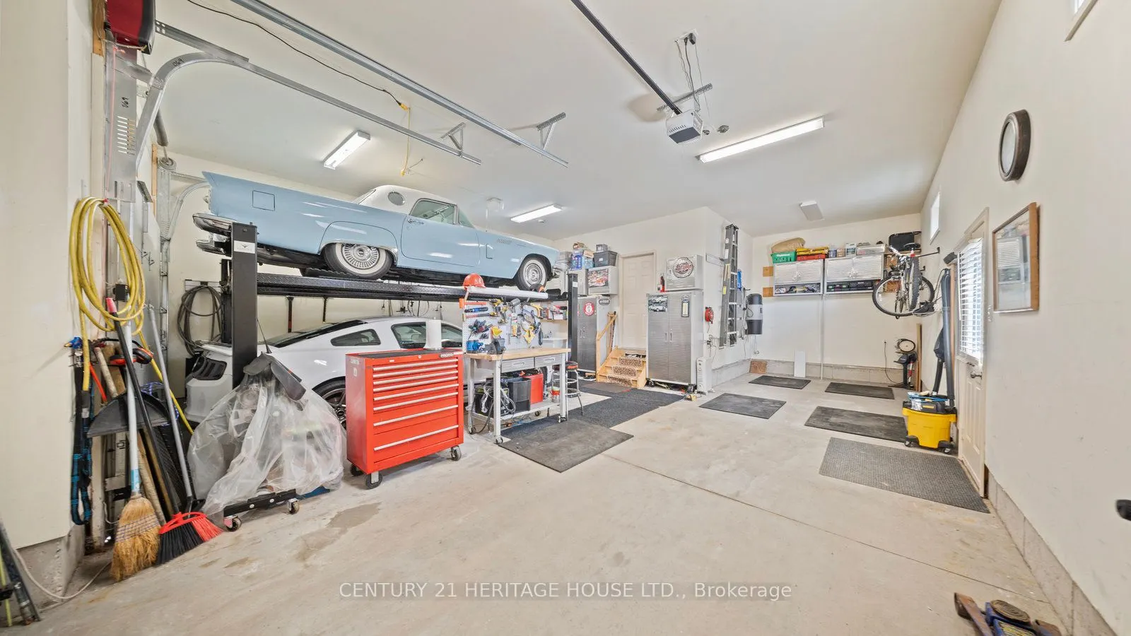 424 Lakeview Drive