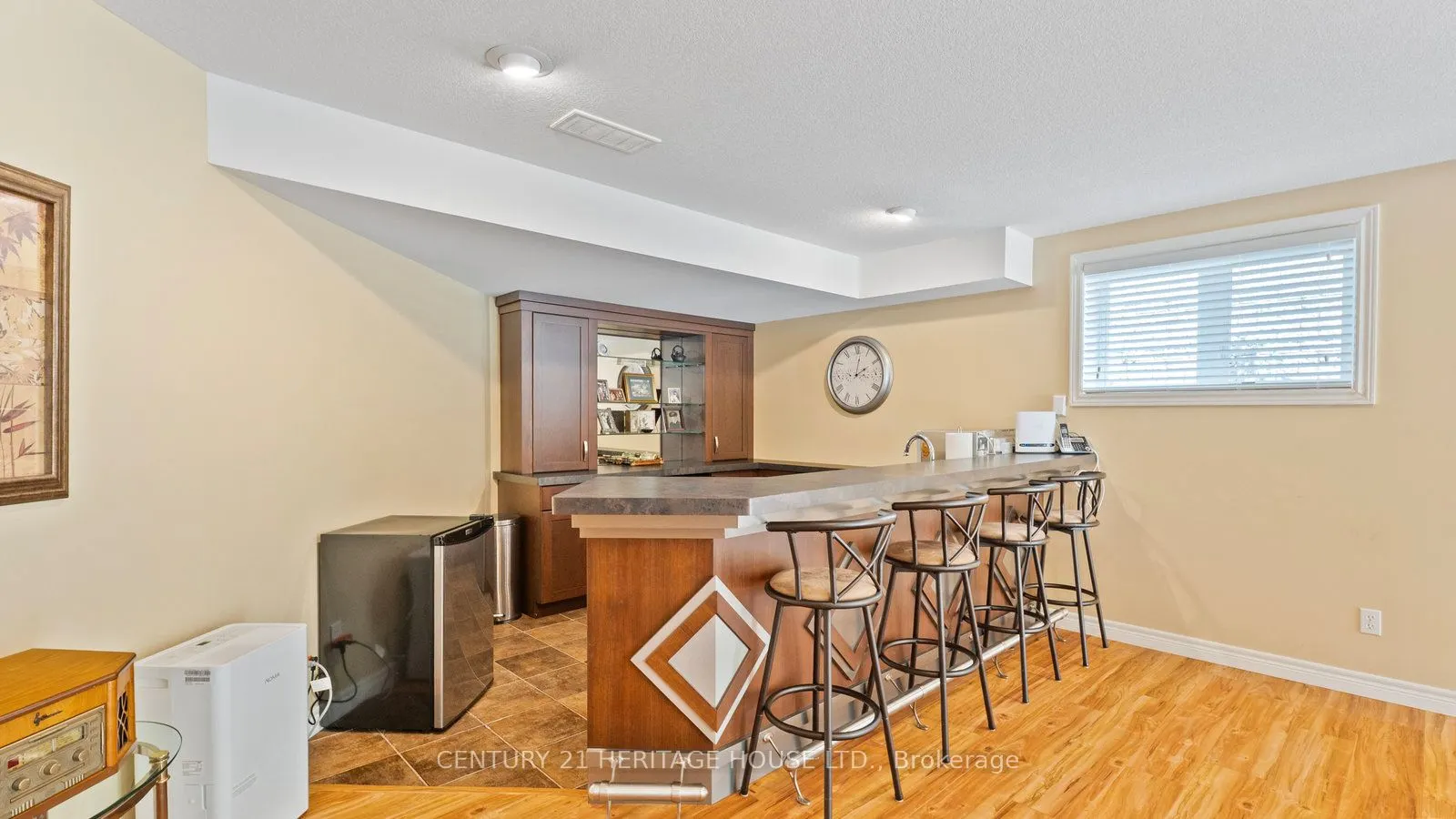 424 Lakeview Drive